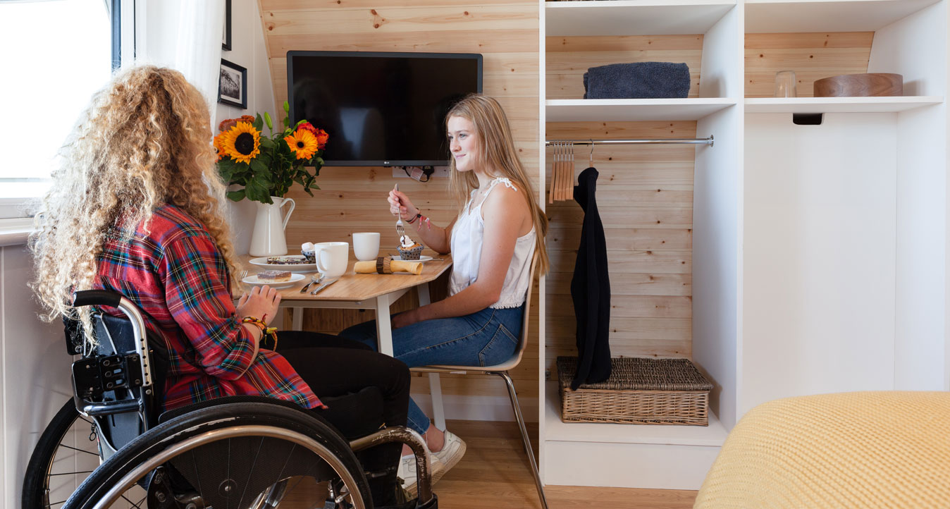 omnipods-luxury-disabled-access-holiday-cabin.jpg