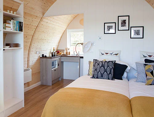 luxury-glamping-cabin-pod.jpg
