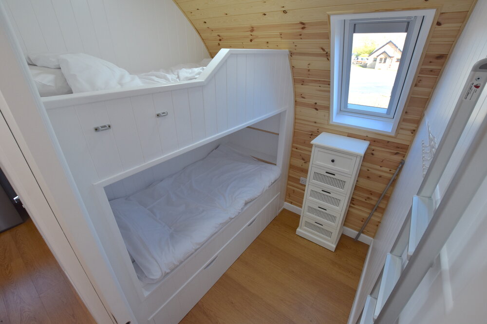 Bunk bed room in Meadow Pipit - A wheelchair accessible glamping pod