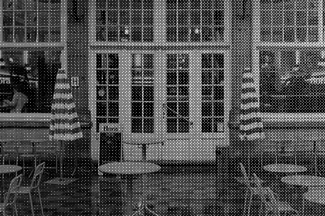 <span style="font-family: Sk-Modernist-bold; font-size: 16px;">Café Flora</span><br /