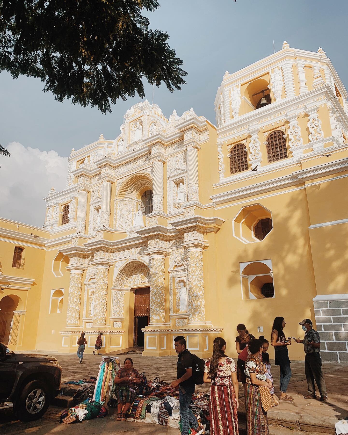 Feliz *2023*
.
.
.
.
.
#mayantrip #guatemala #travel #centralamerica #luxurytravel #antiguaguatemala #visitguatemala #perhapsyouneedalittleguatemala