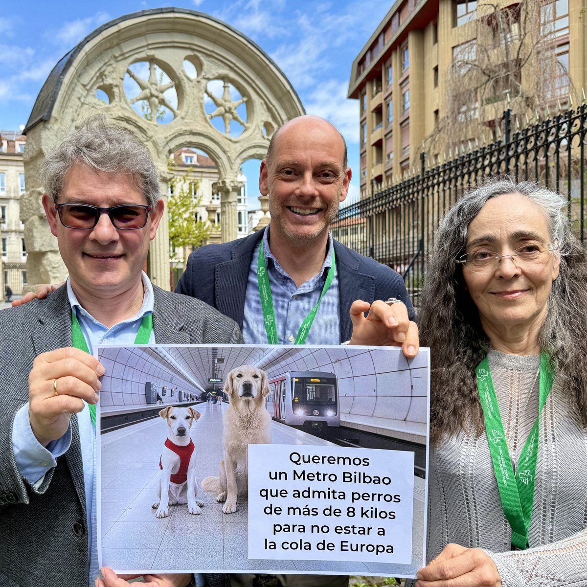 LA SOLICITUD DE PERROS EN METRO BILBAO, AL PARLAMENTO VASCO