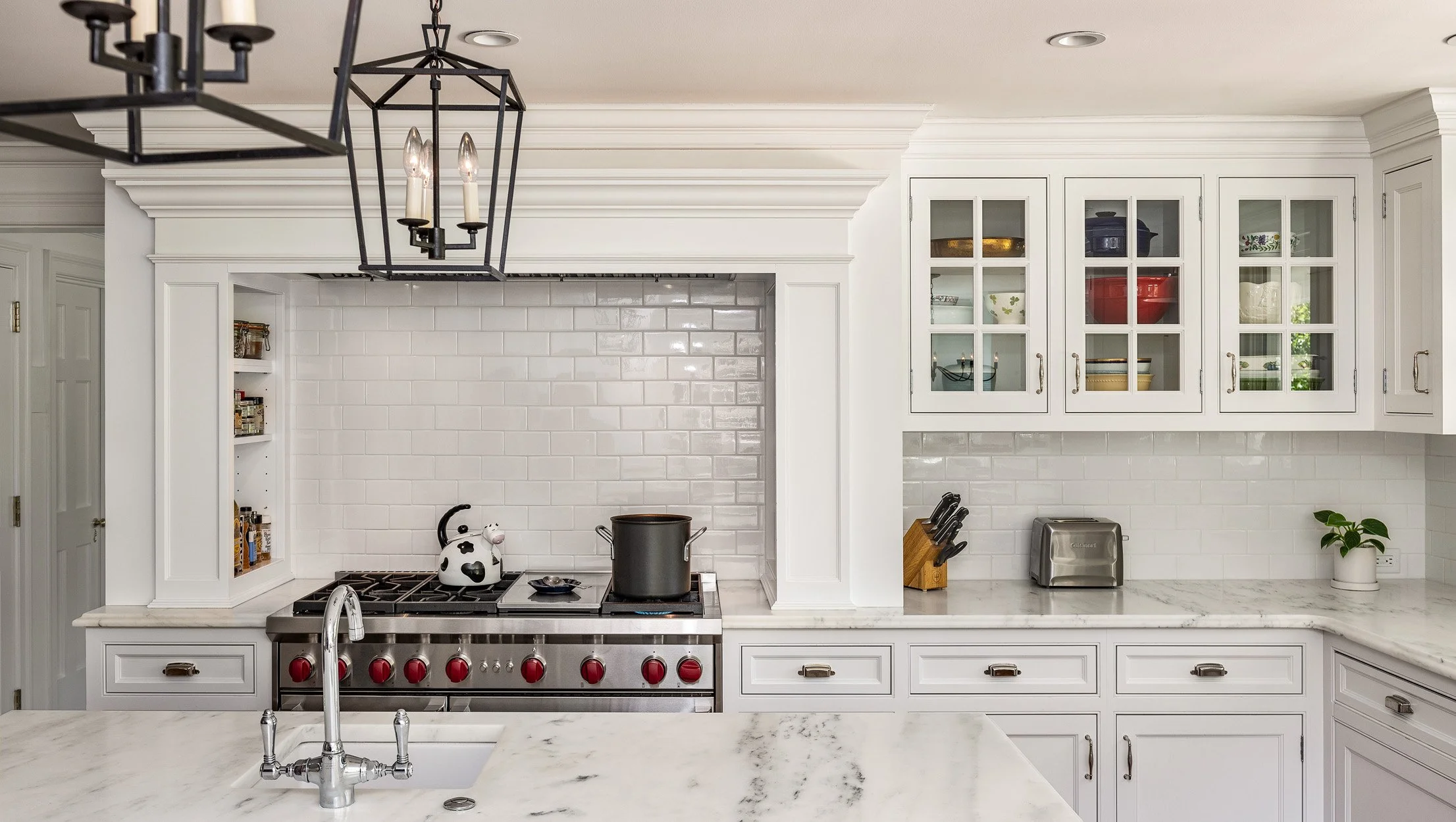 KITCHEN 8502350-2.jpg