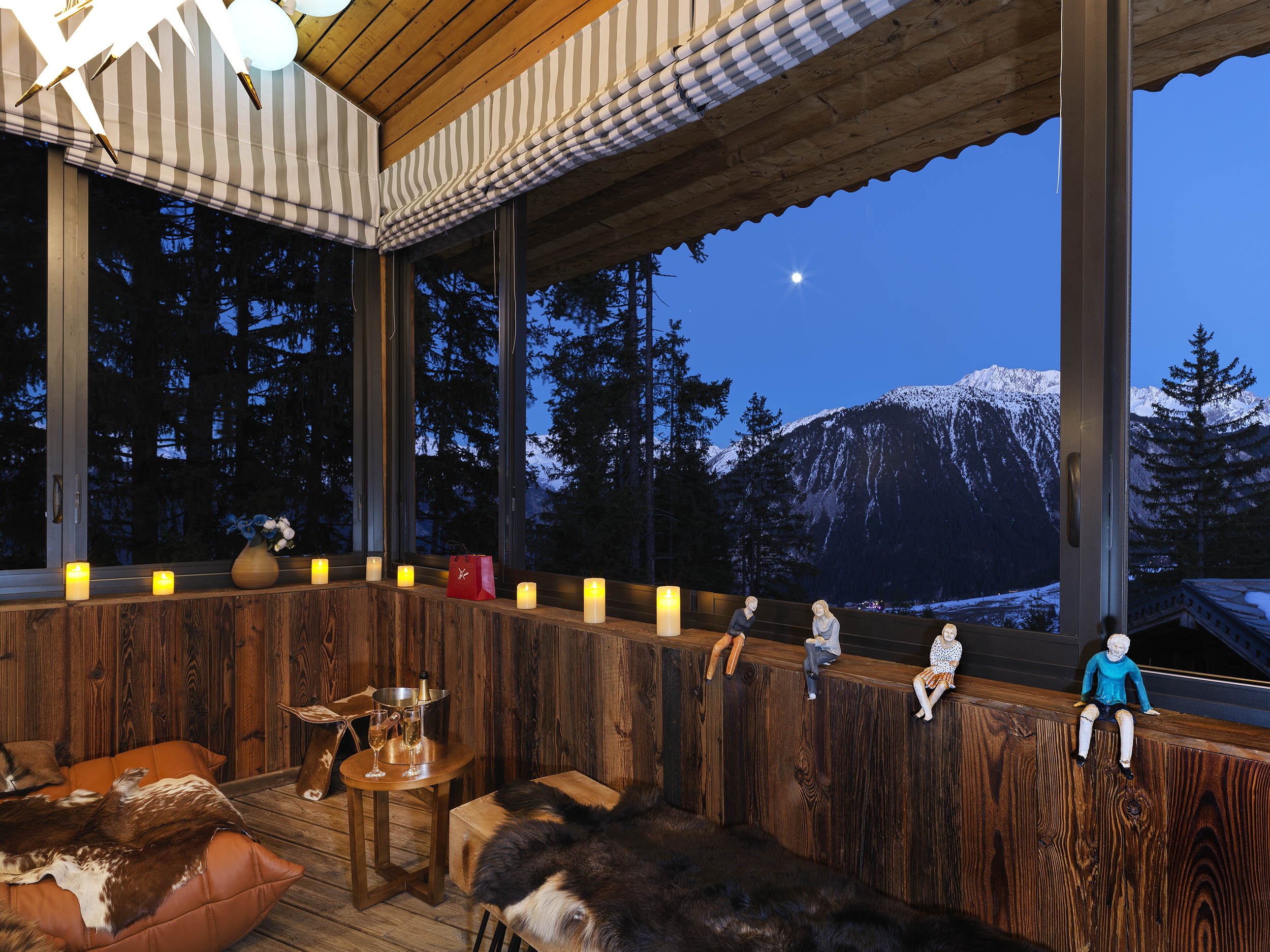 HOTEL SNOWLODGE 5* COURCHEVEL