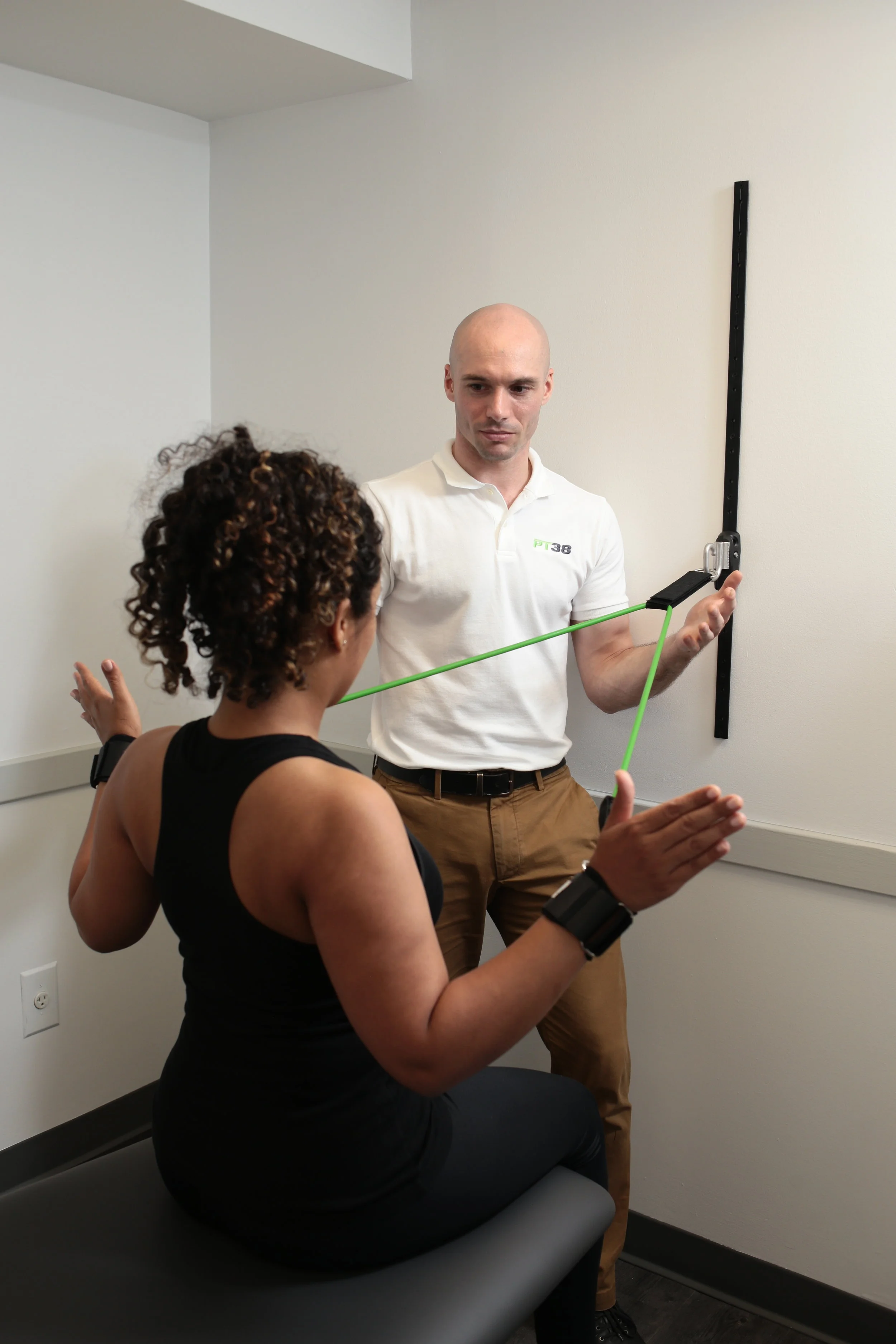 The ultimate scapular retraction and strengthening to improve posture at work