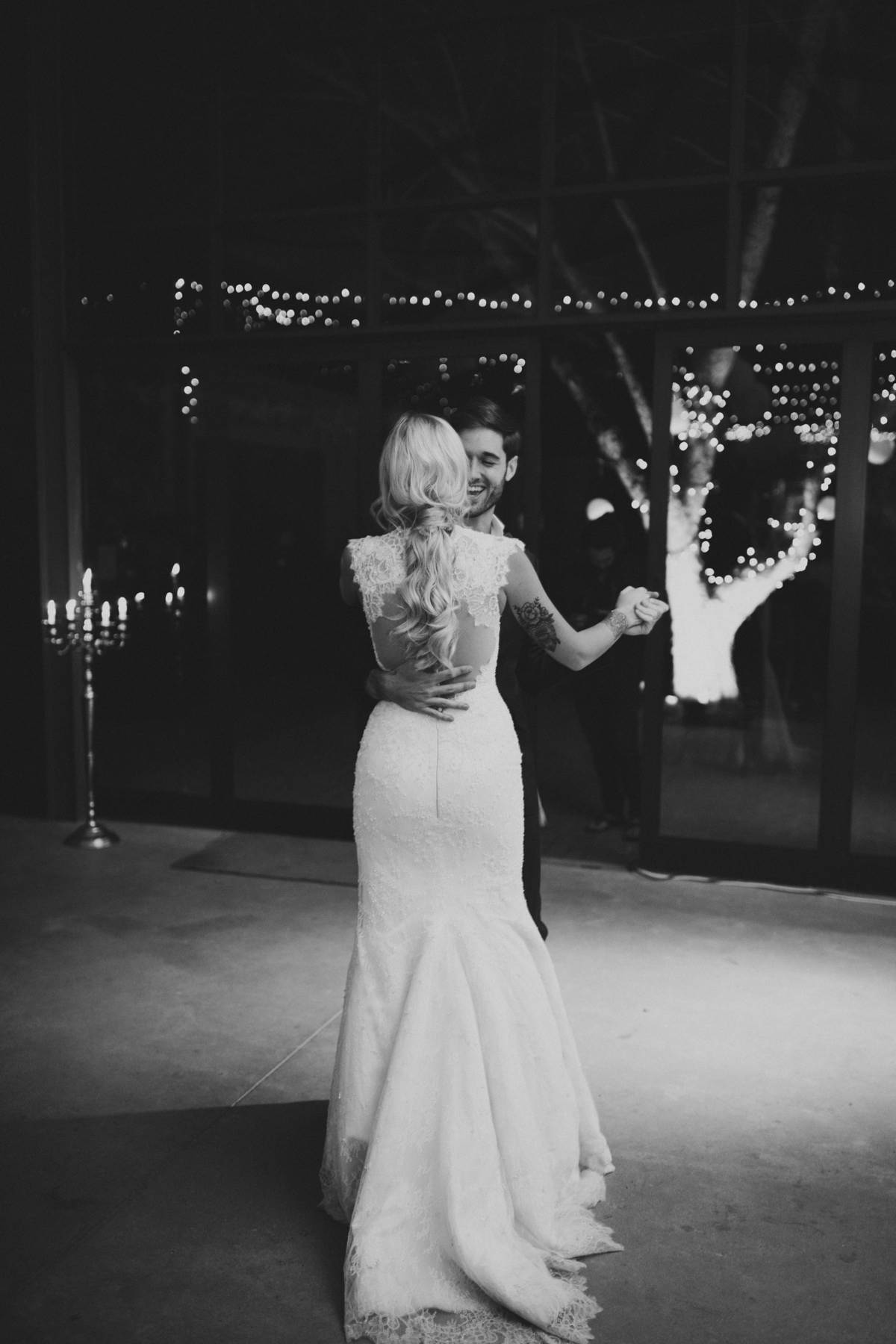 Myohmy-cape-town-wedding-entertainment-kirsten-mclennan-first-dance