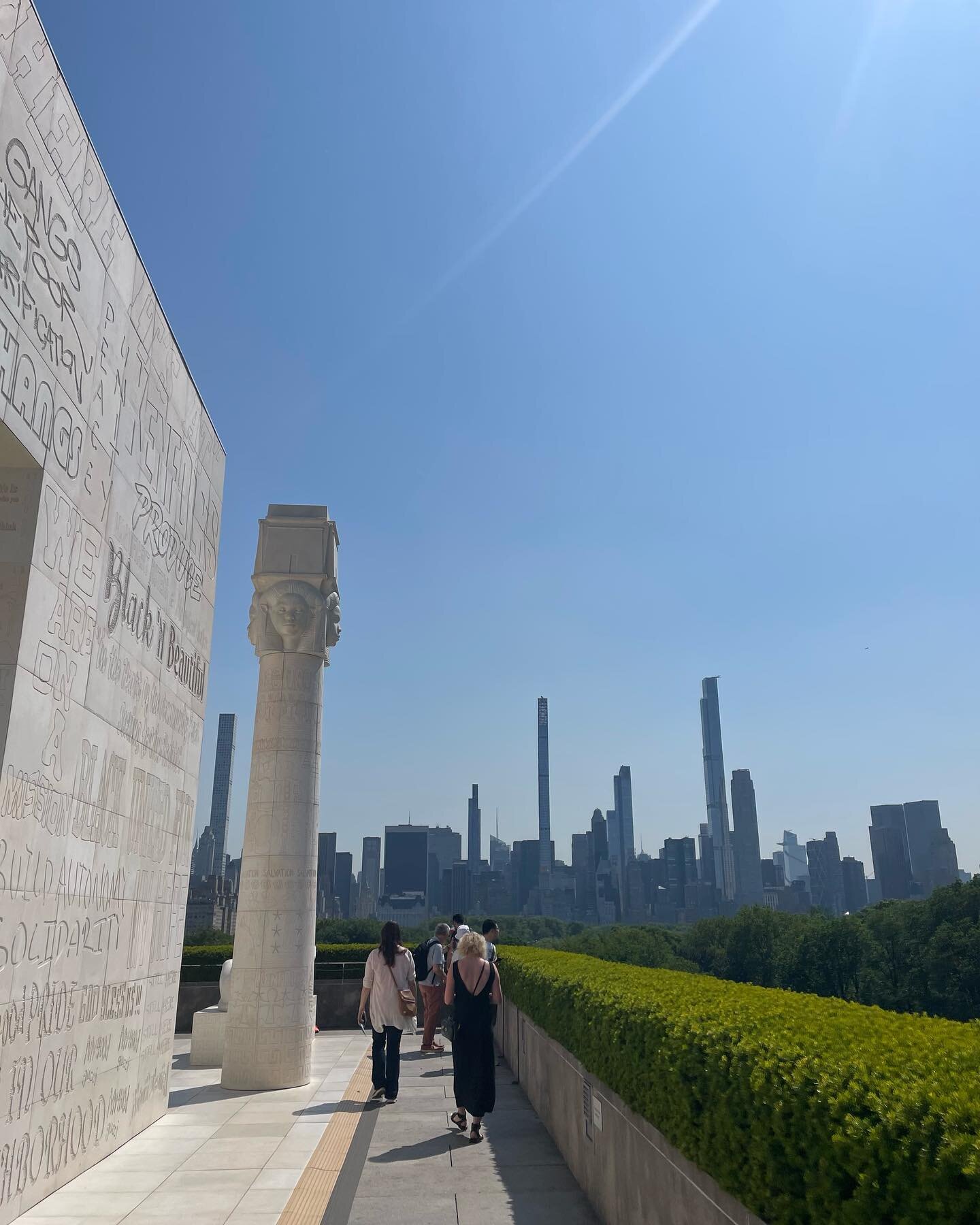 @metmuseum rooftop is 💯☀️🕶️