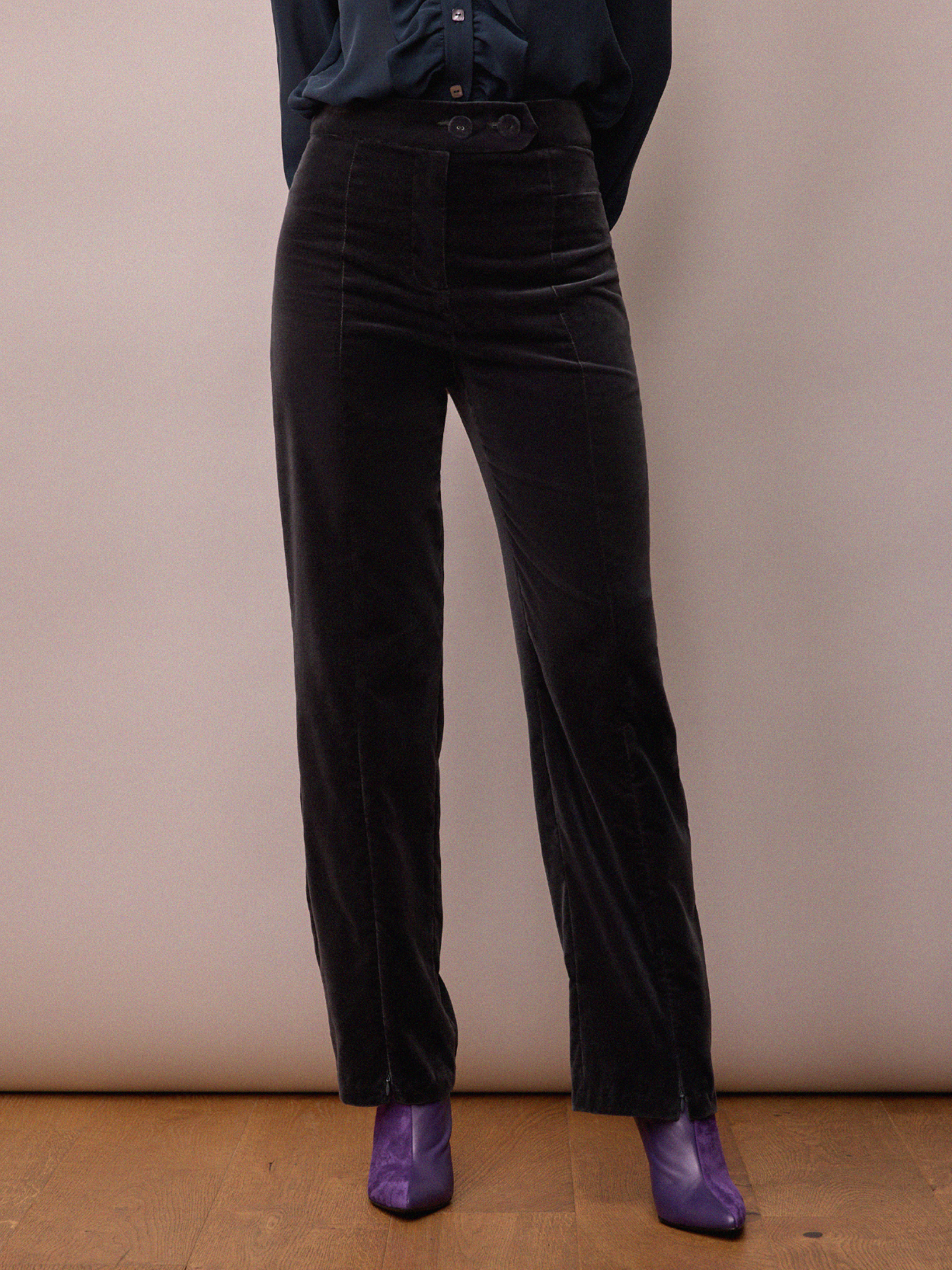 Toni_trouser_S_2.png