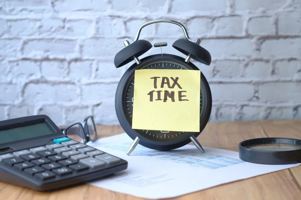 What Happens if You File Taxes Late: Taxes 911