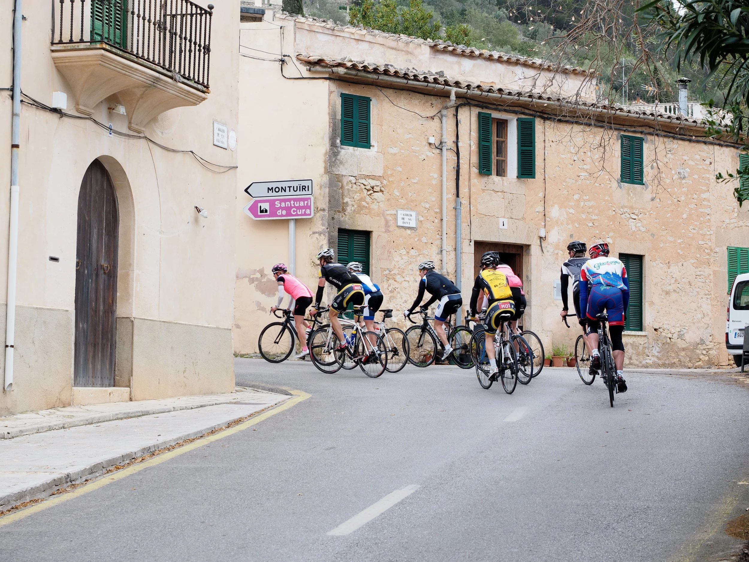 cycling-races-1117409.jpg