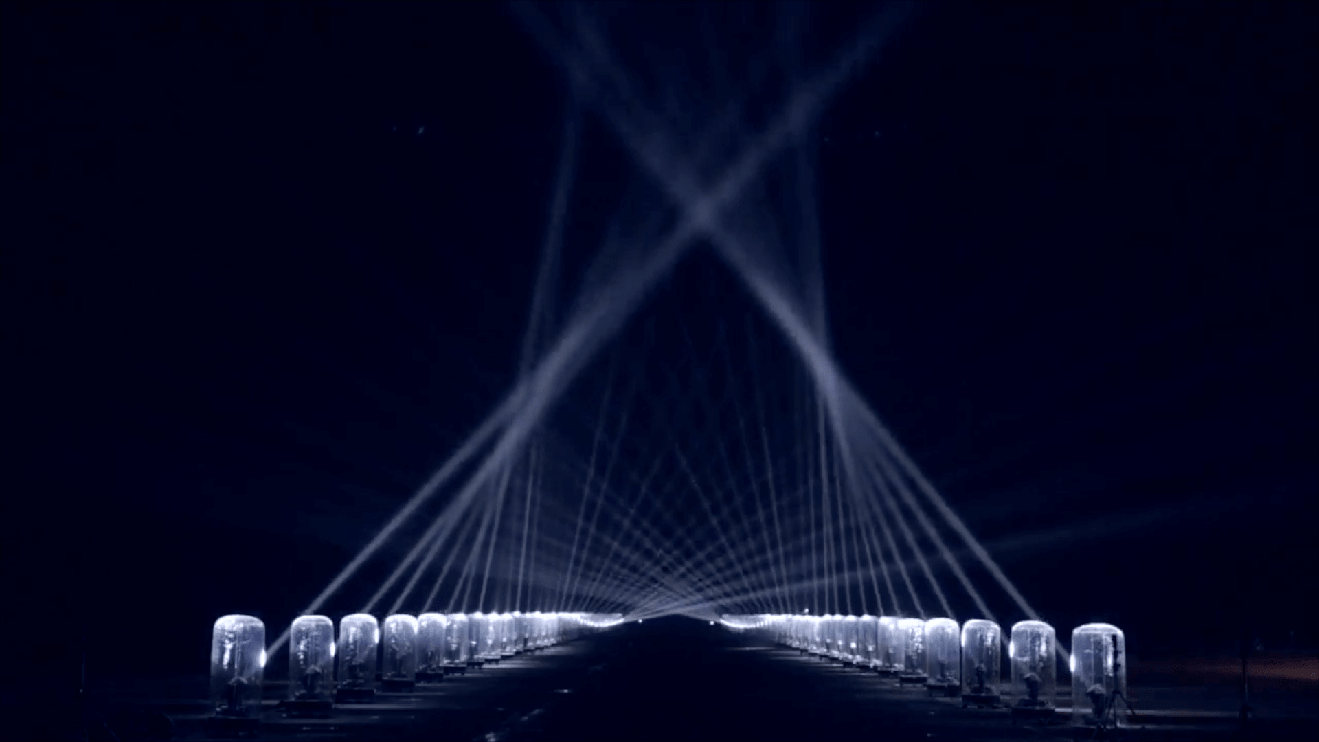 Castrol Edge titanium strong black out