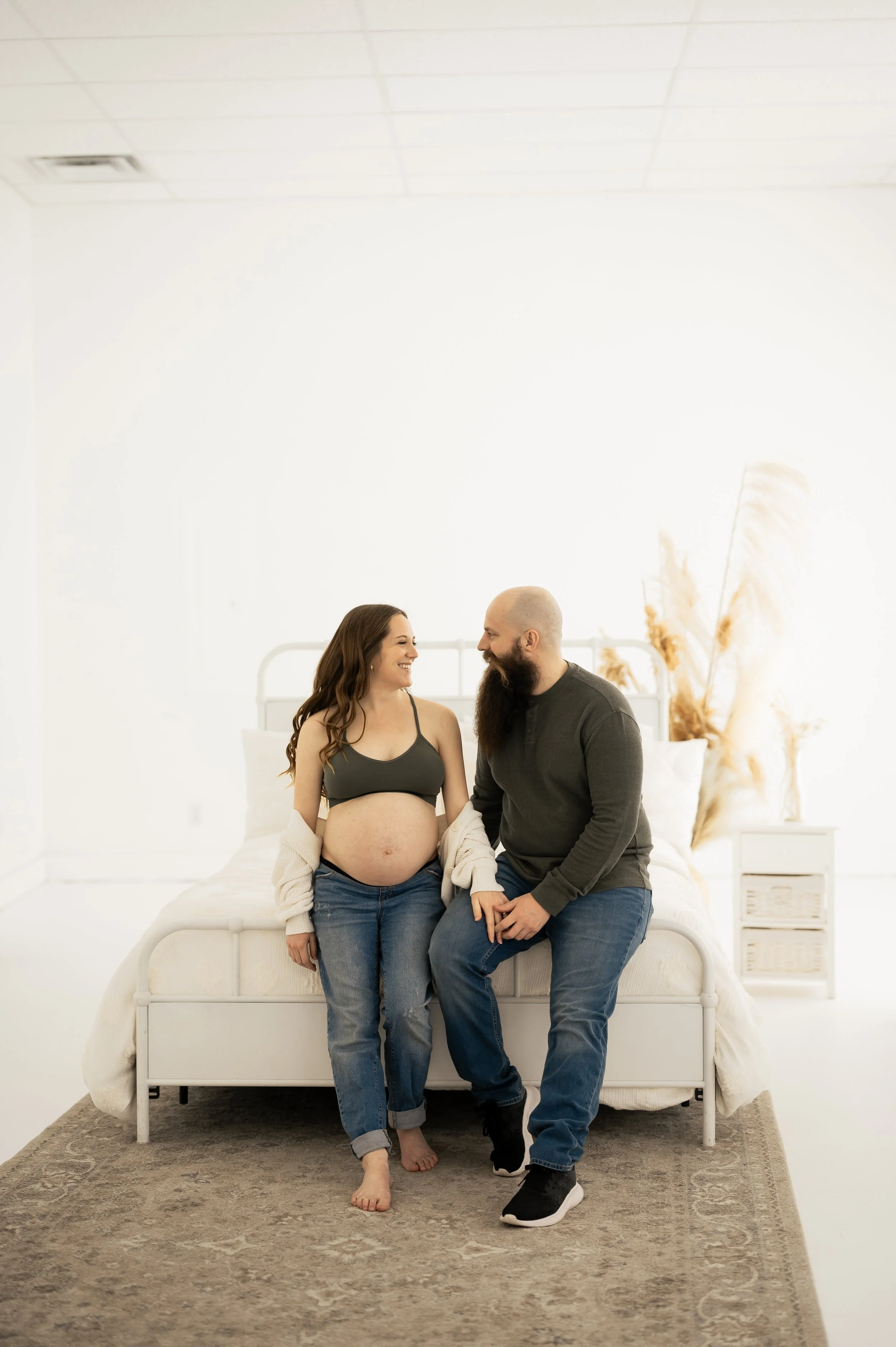 Photo Studio For Maternity
