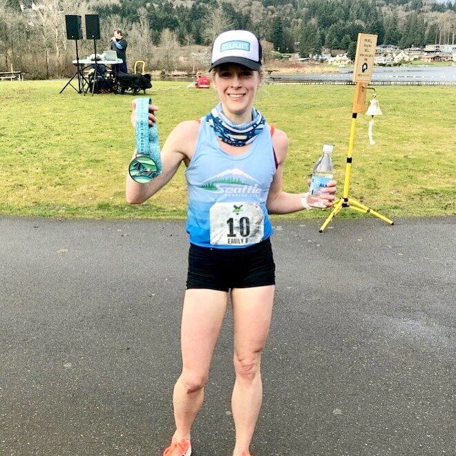 Medal Monday! 🥇This weekend @ejbrain ran the @halflakesammamish and not only PR'd by over a minute but she also came across the line as the 1st female. So proud of her training dedication the last several months! Congrats Emily! 

We are also so pum