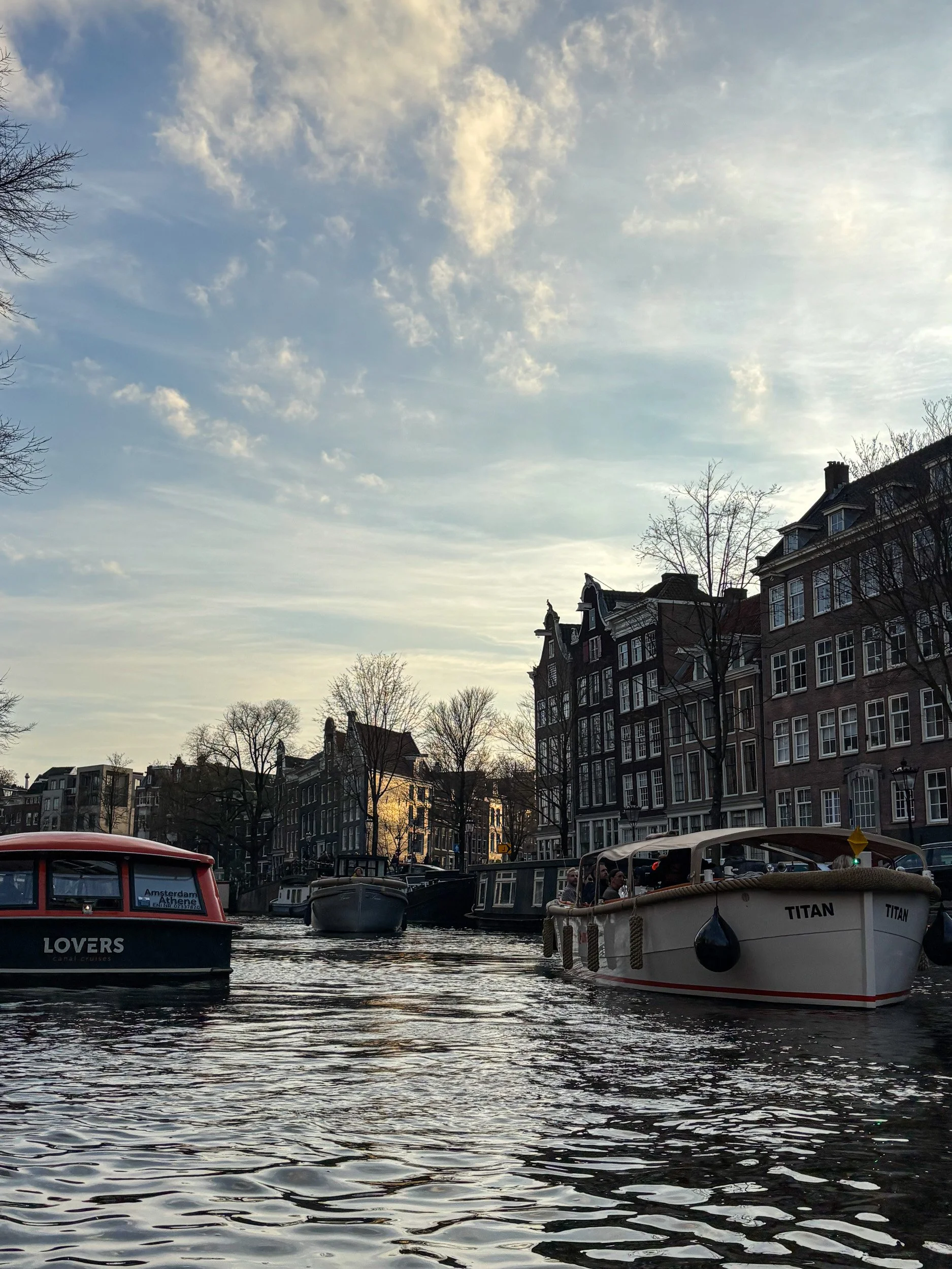 chubak amsterdam.jpg