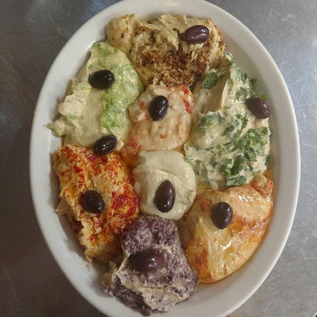 Did you know we have 8 kinds of hummus? How many can you name? Scroll down for answers. .
.
.
.
.
.
.
.
.
Traditional
Kalamata olive
Cilantro
Scallion
Garlic
Roasted red pepper
Harissa
Sun dried tomato
.
.
.
.
#chapelhill #chapelhilldining #chapelhil