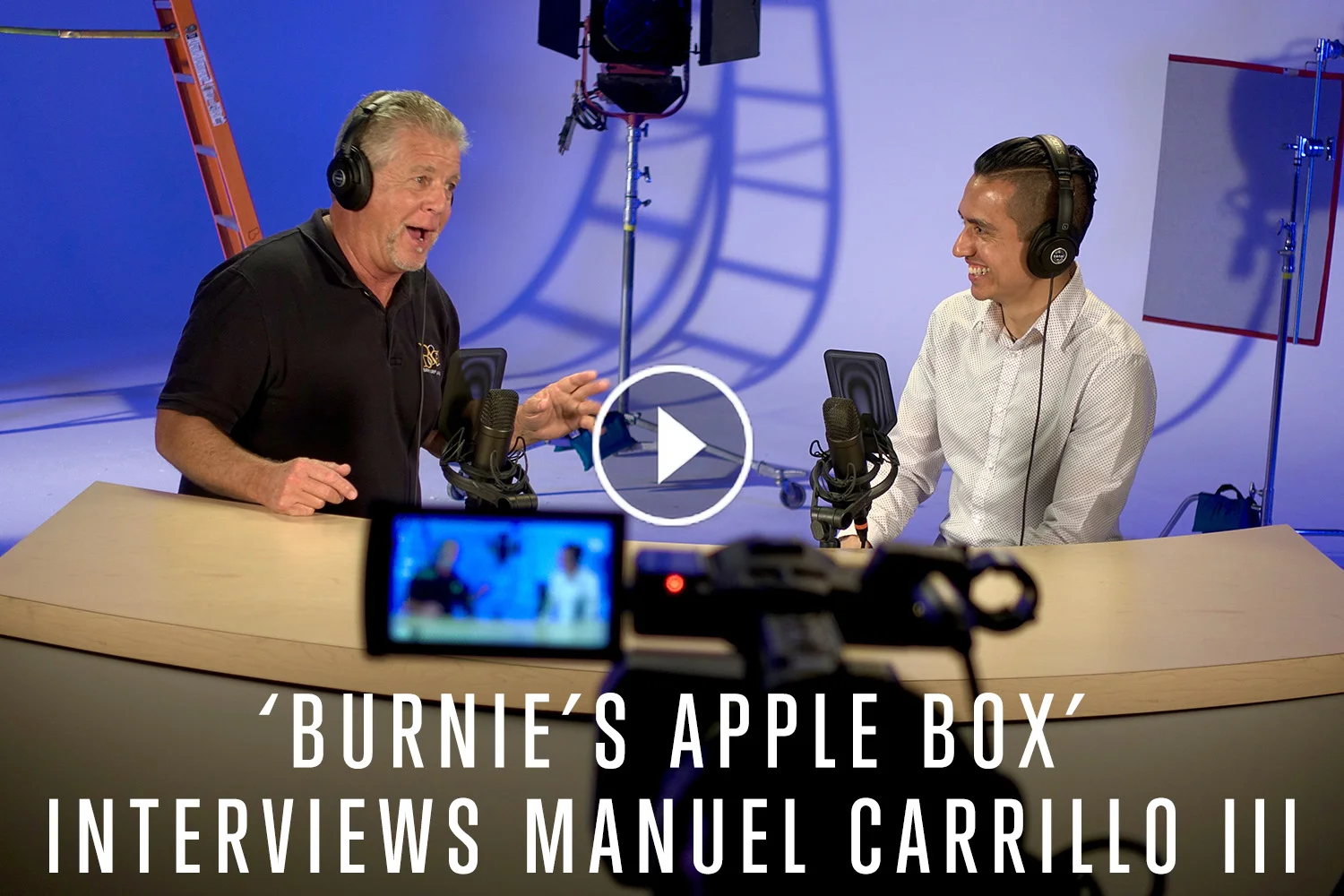 Manuel on Burnie's Apple Box.jpg