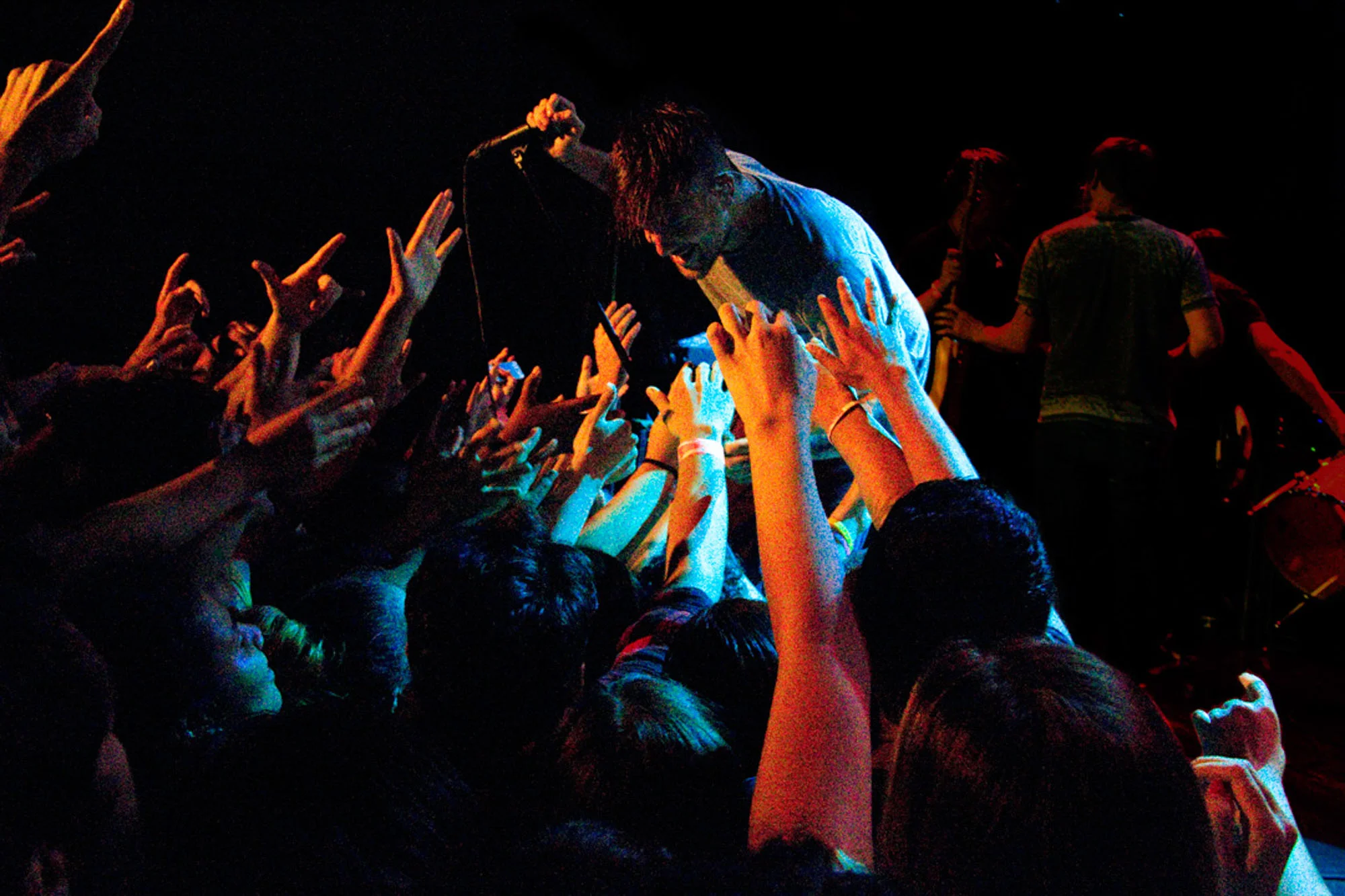 CircaSurvive_01.jpg