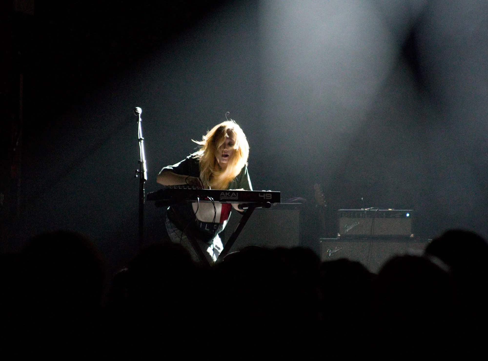 nownow08.jpg