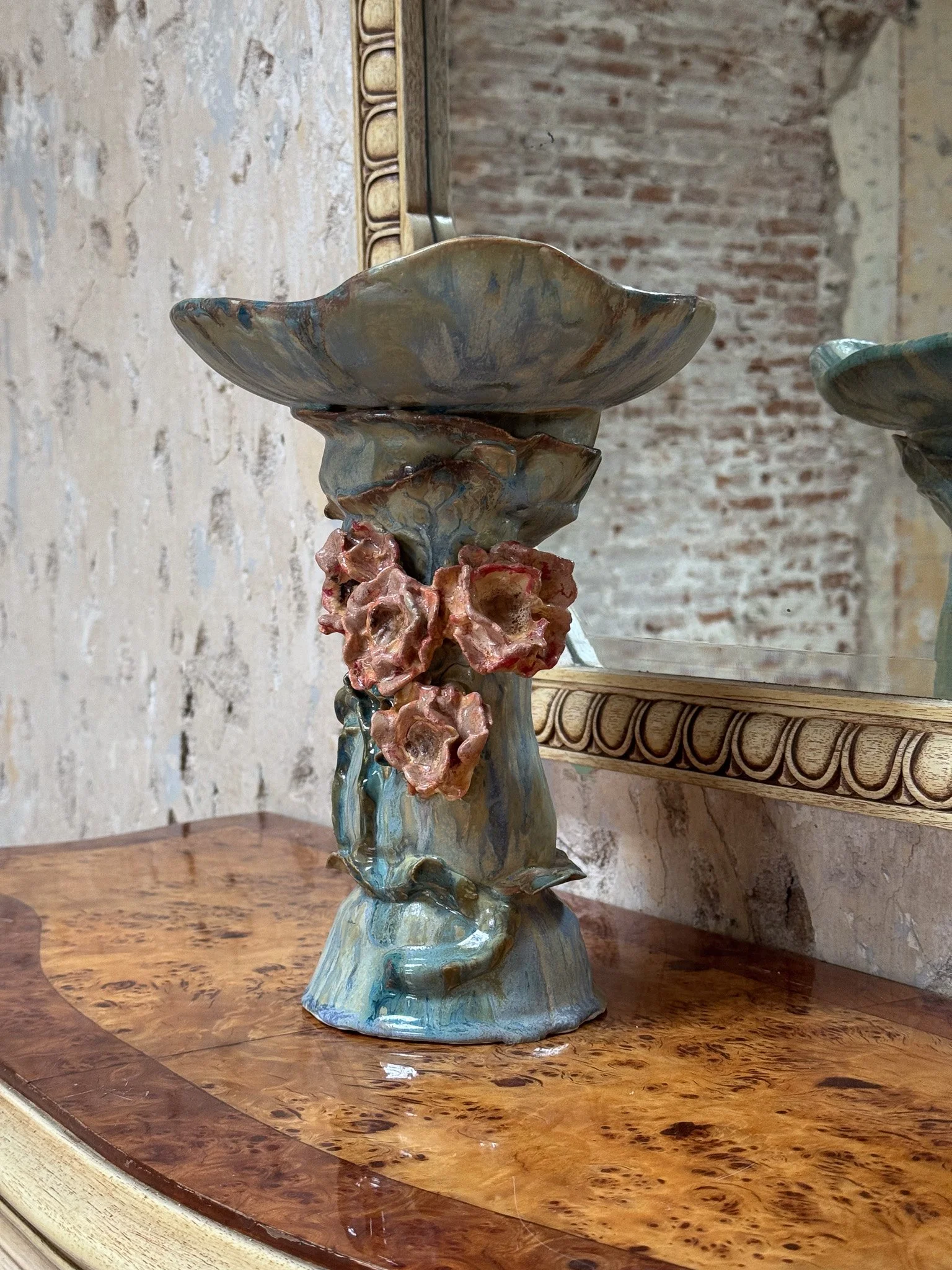 Art Nouveau, 2025