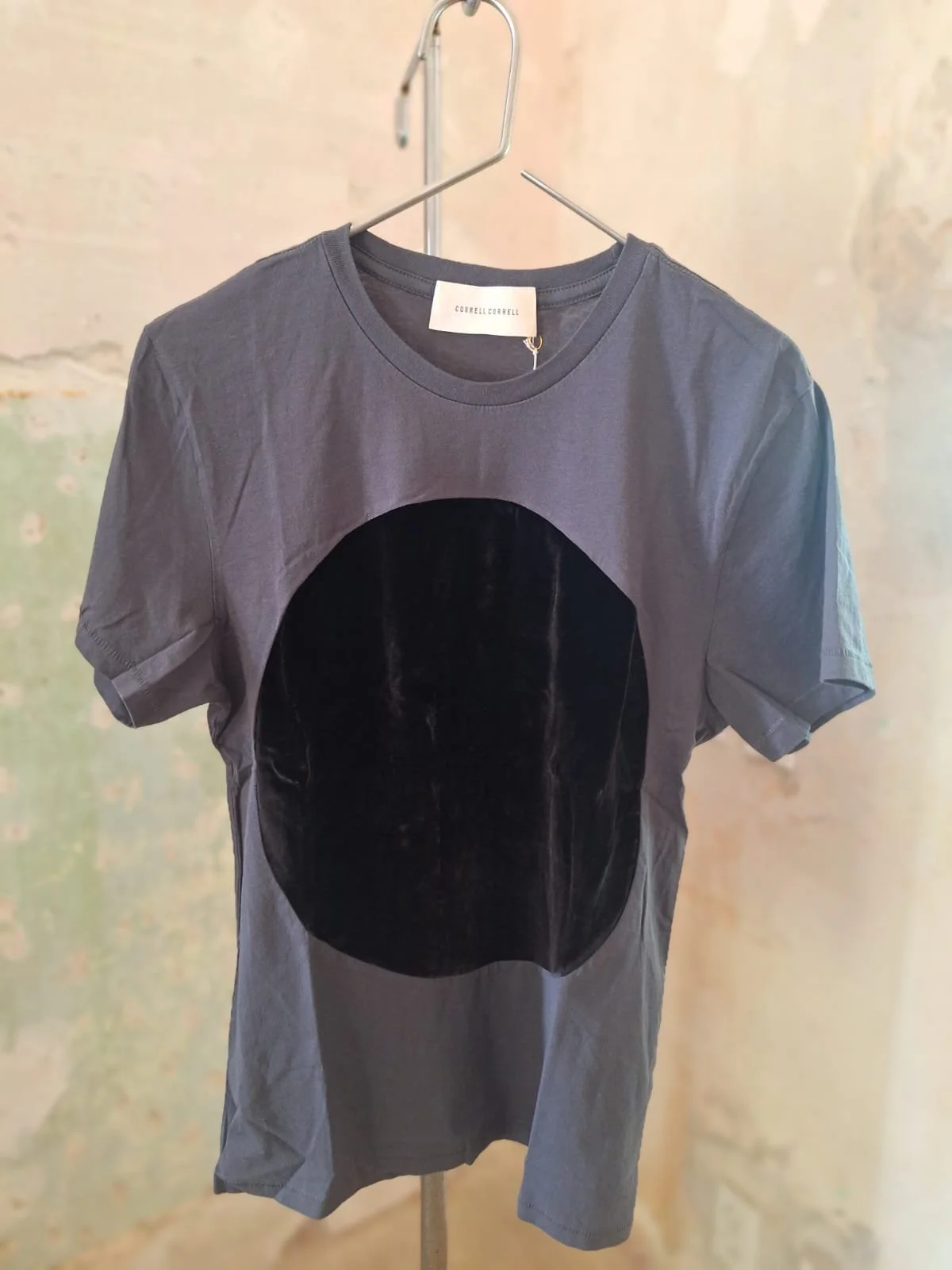 Velvet T-Shirt Charcoal