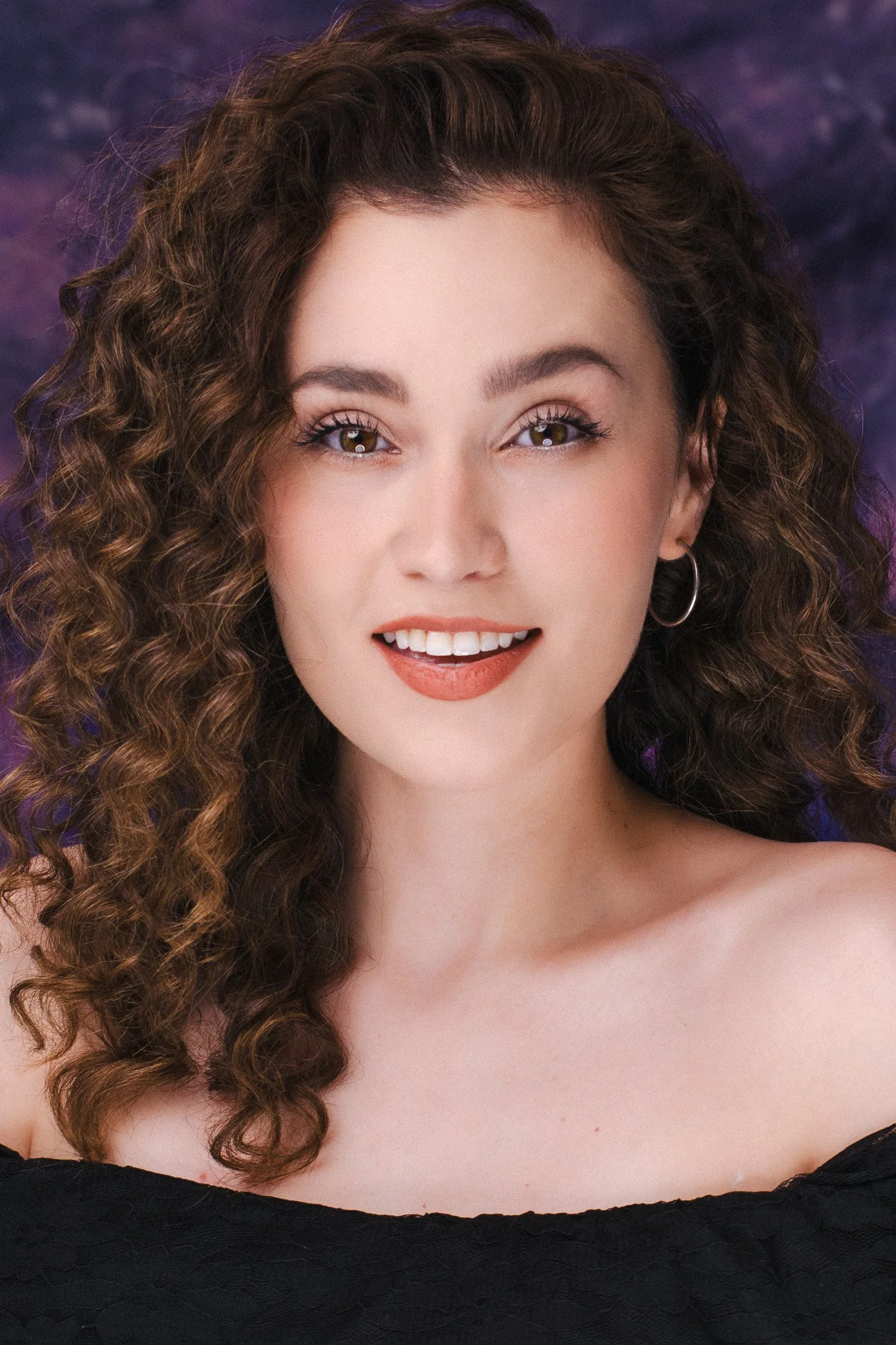 Rosie Dean_Headshot 3.jpg