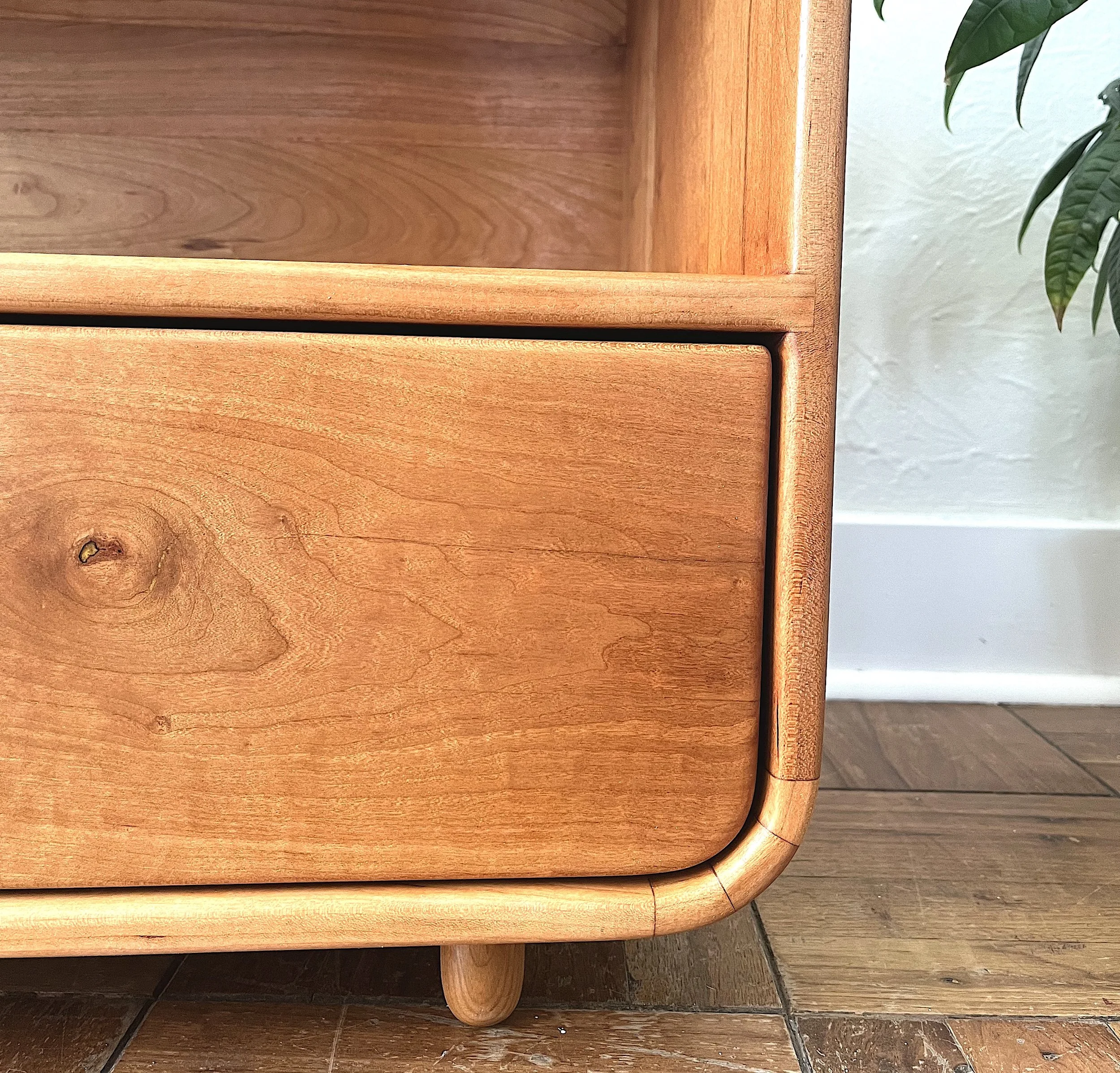 Griffin Wardrobe Bottom.jpg