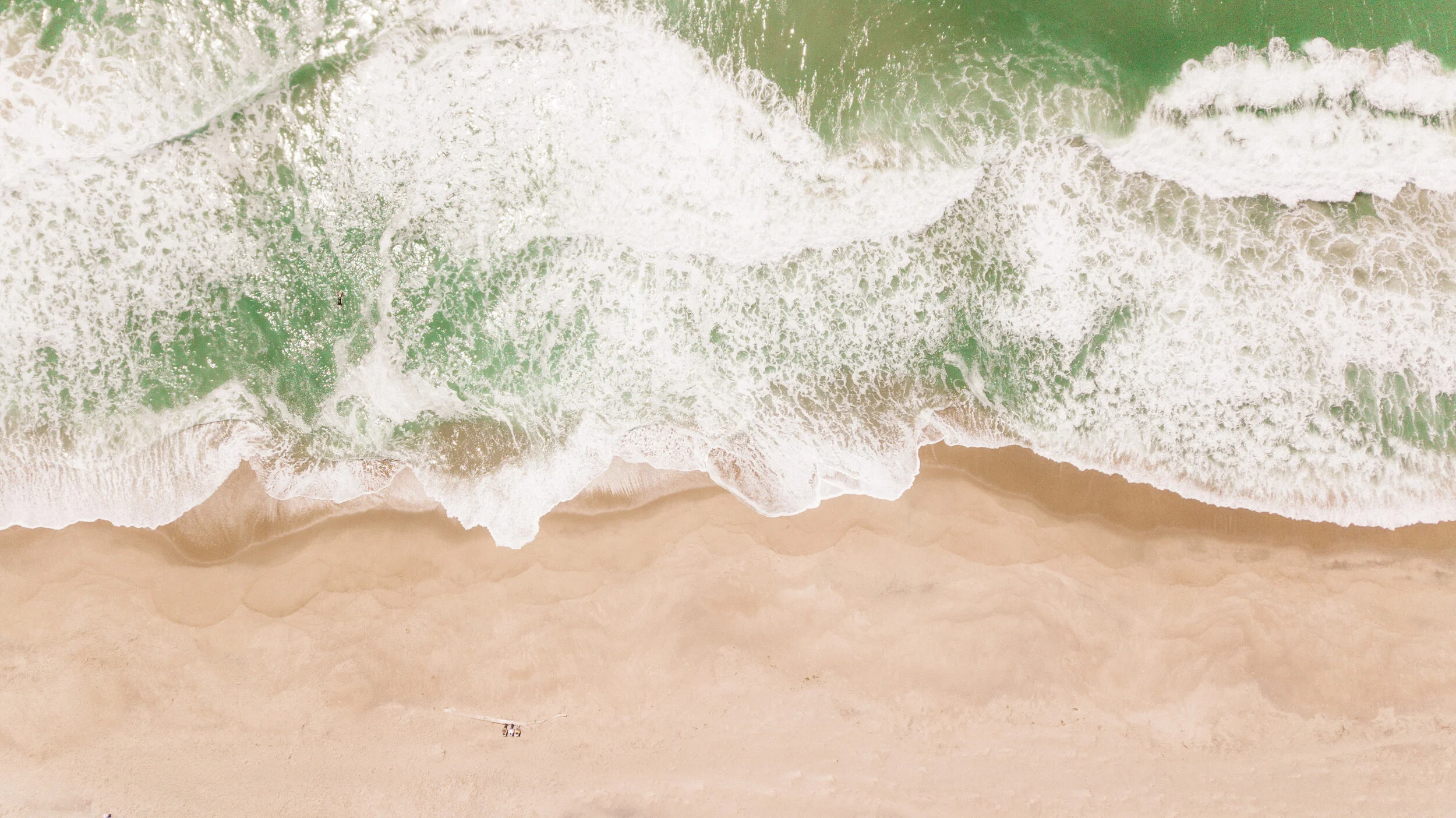 Starbuck Beach 2.JPG