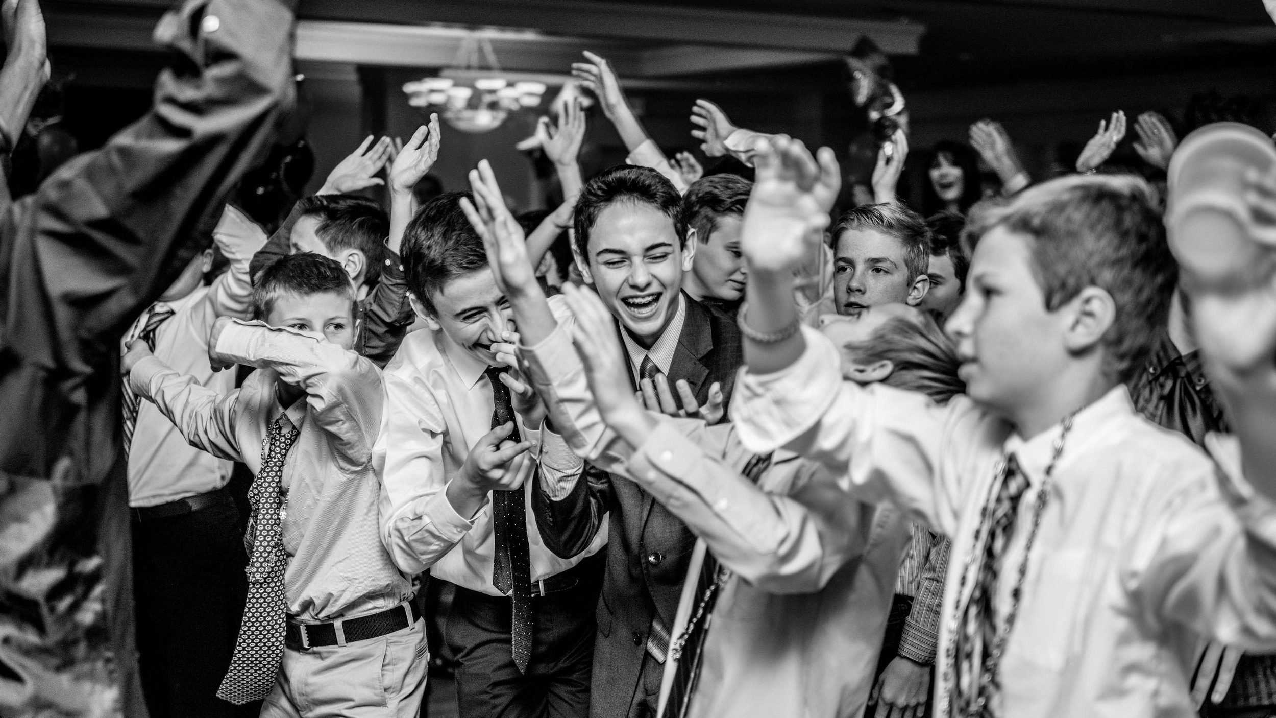 Brandon-Bar-Mitzvah-DJ-04.jpg