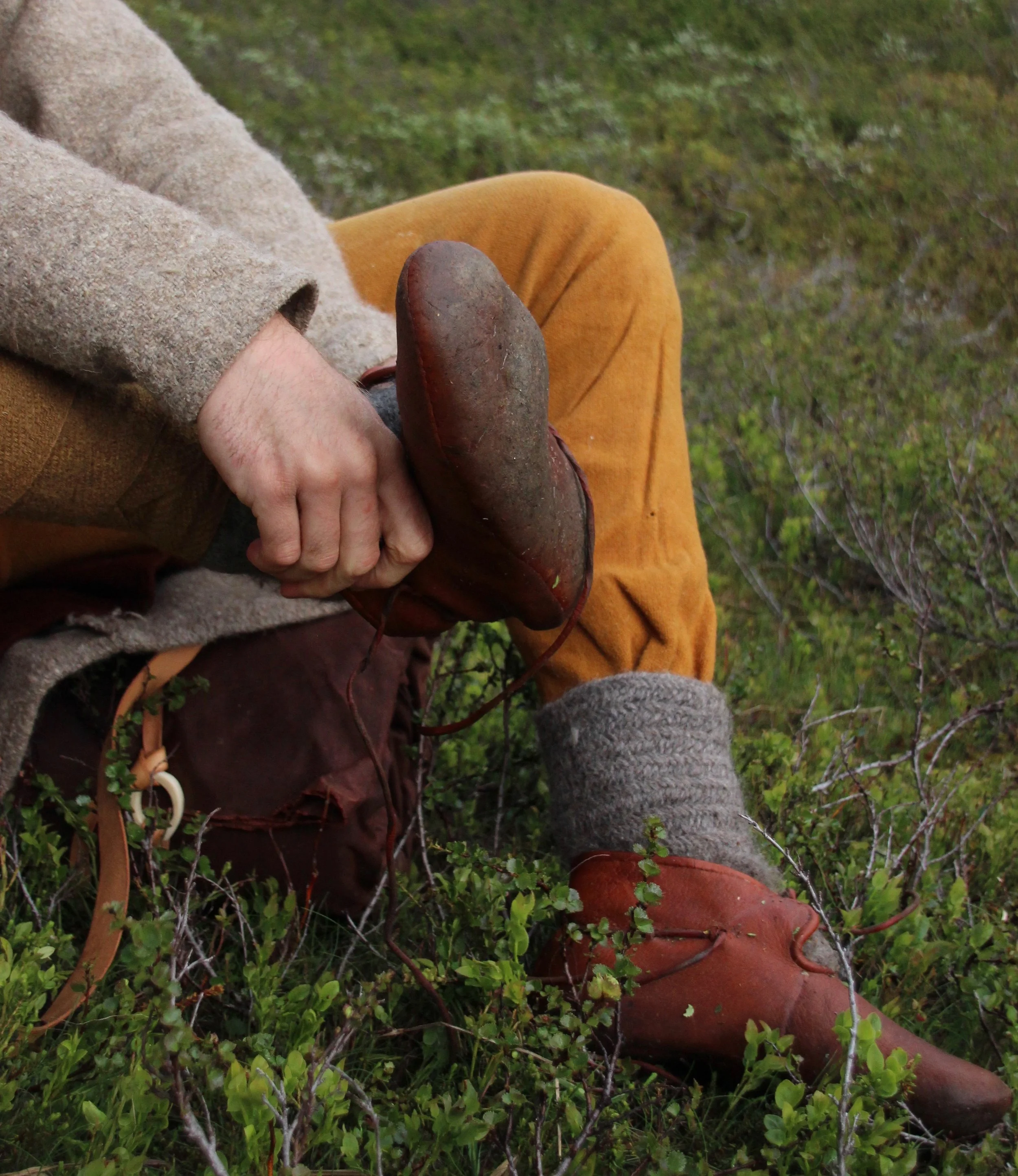 Plant dyed legwraps in 100 % wool (dyed with Reseda and walnut) 
