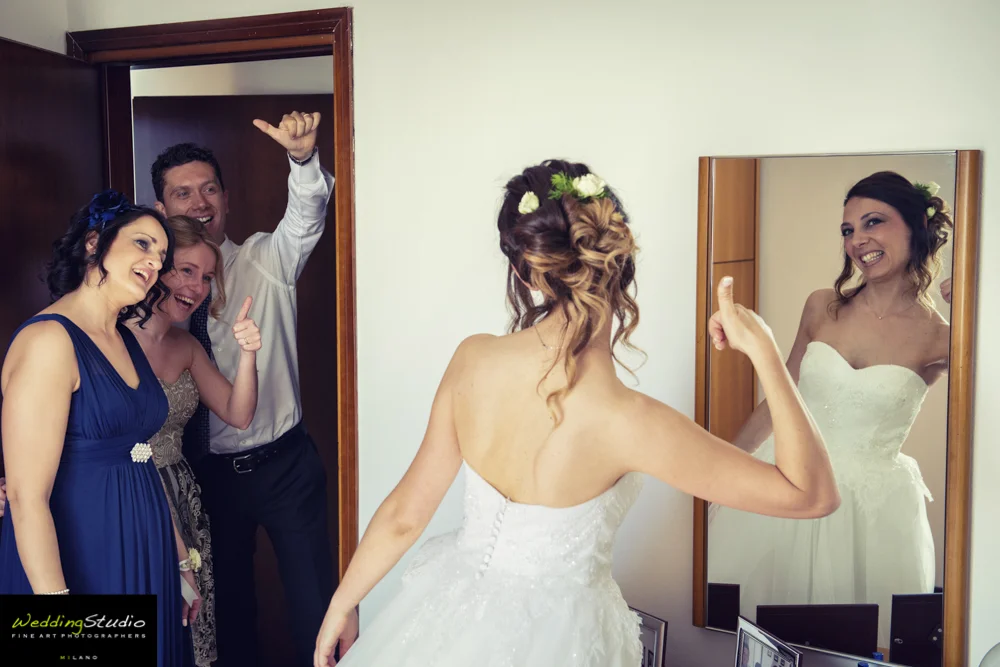 la-sposa-pose-matrimonio-weddingstudio.jpg