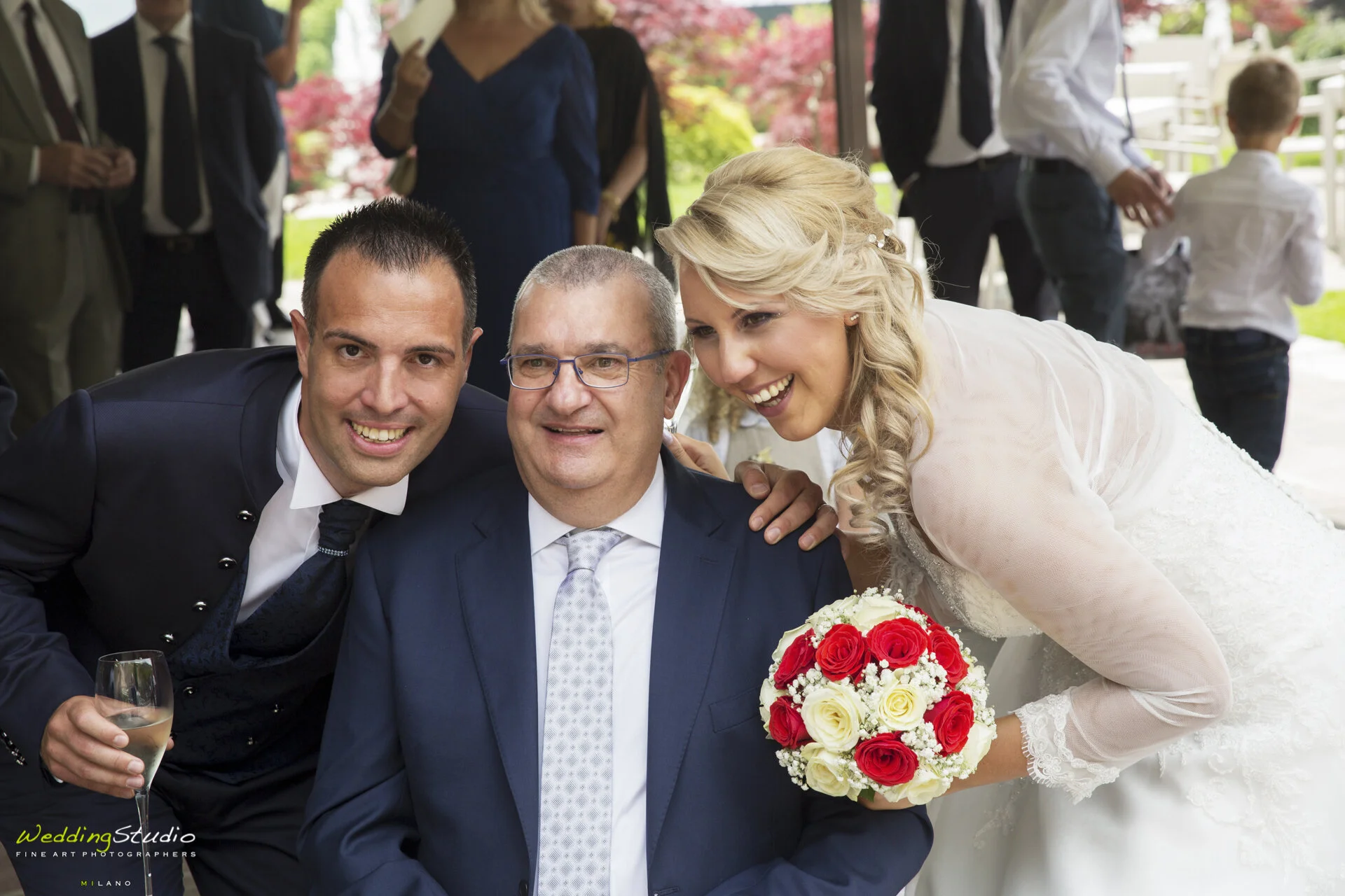 64-valentina-jacopo-matrimonio-nembro-bergamo-foto-sposi-invitato-nozze.jpg