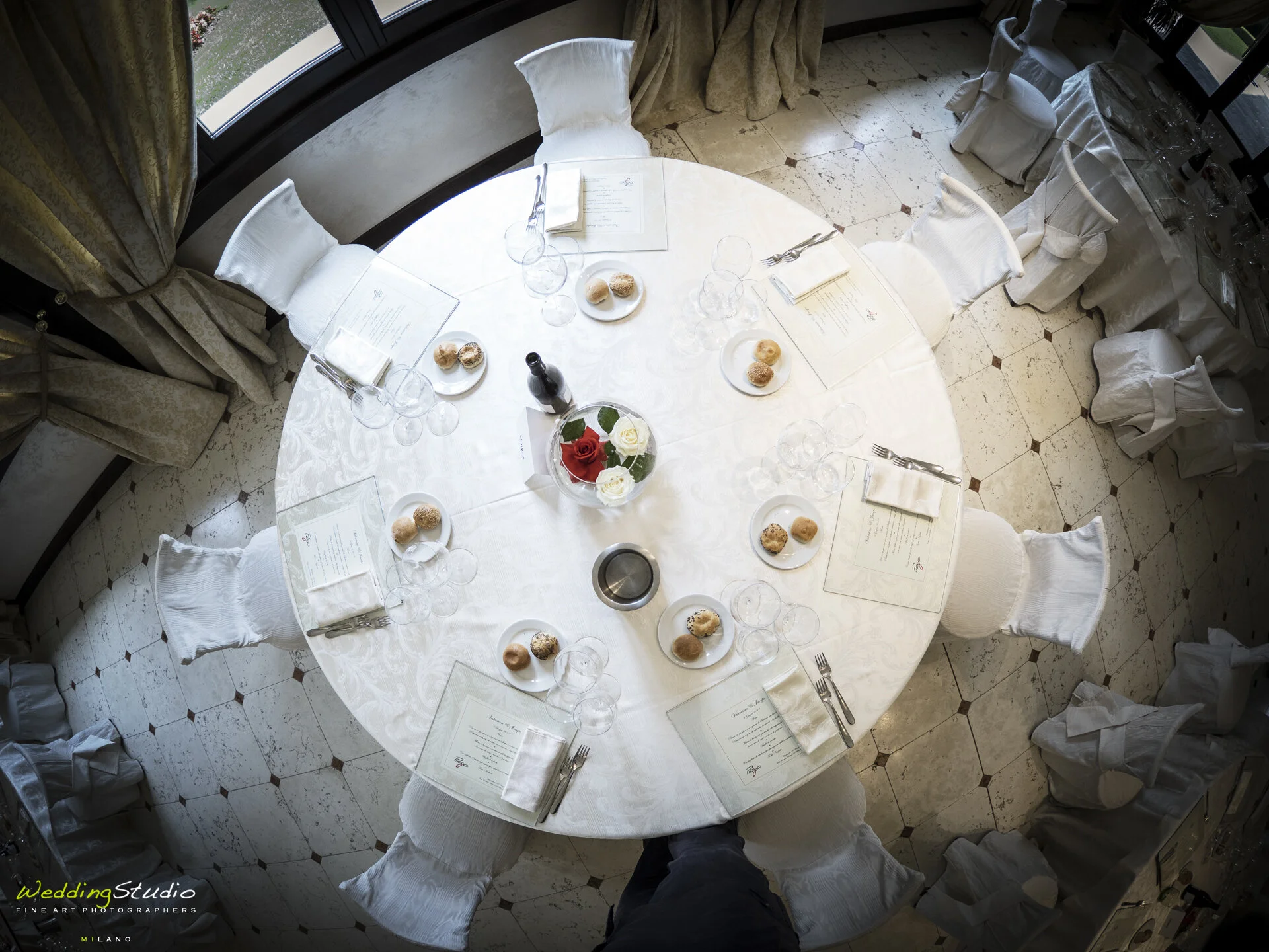 66-valentina-jacopo-matrimonio-nembro-bergamo-allestimento-tavoli-ricevimento-sposi.jpg