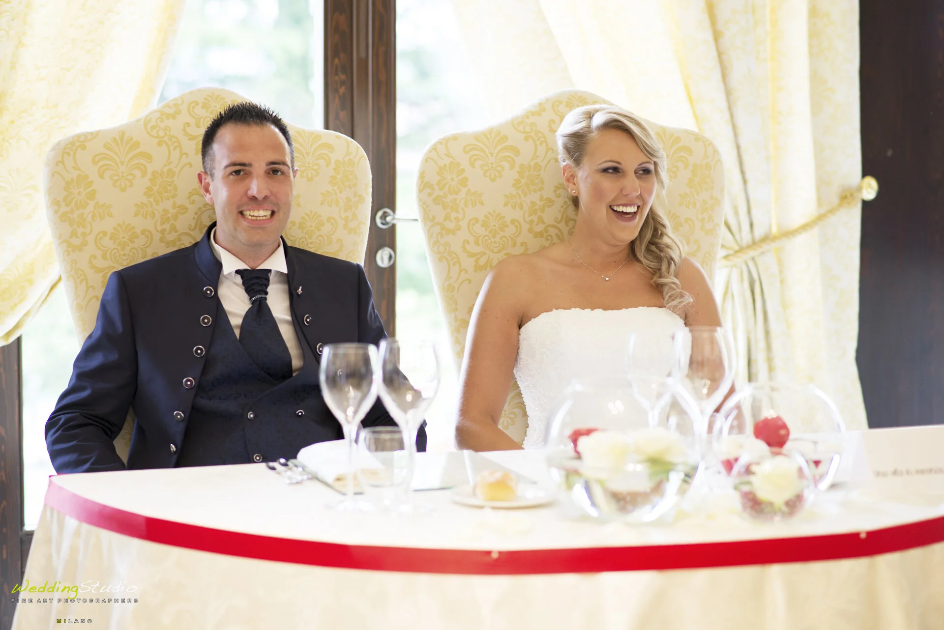 68-valentina-jacopo-matrimonio-nembro-bergamo-inizio-festeggiamenti-sposi.jpg