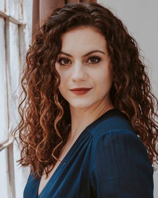 Arianna Paz- Mezzo.jpg