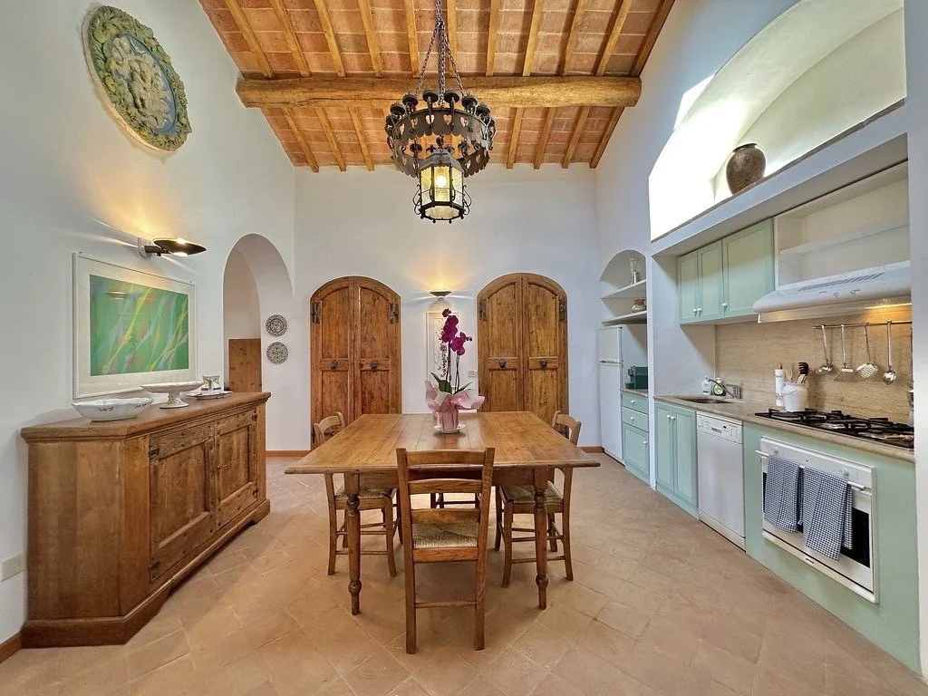 52925801639_758160b640_b Large.jpeg