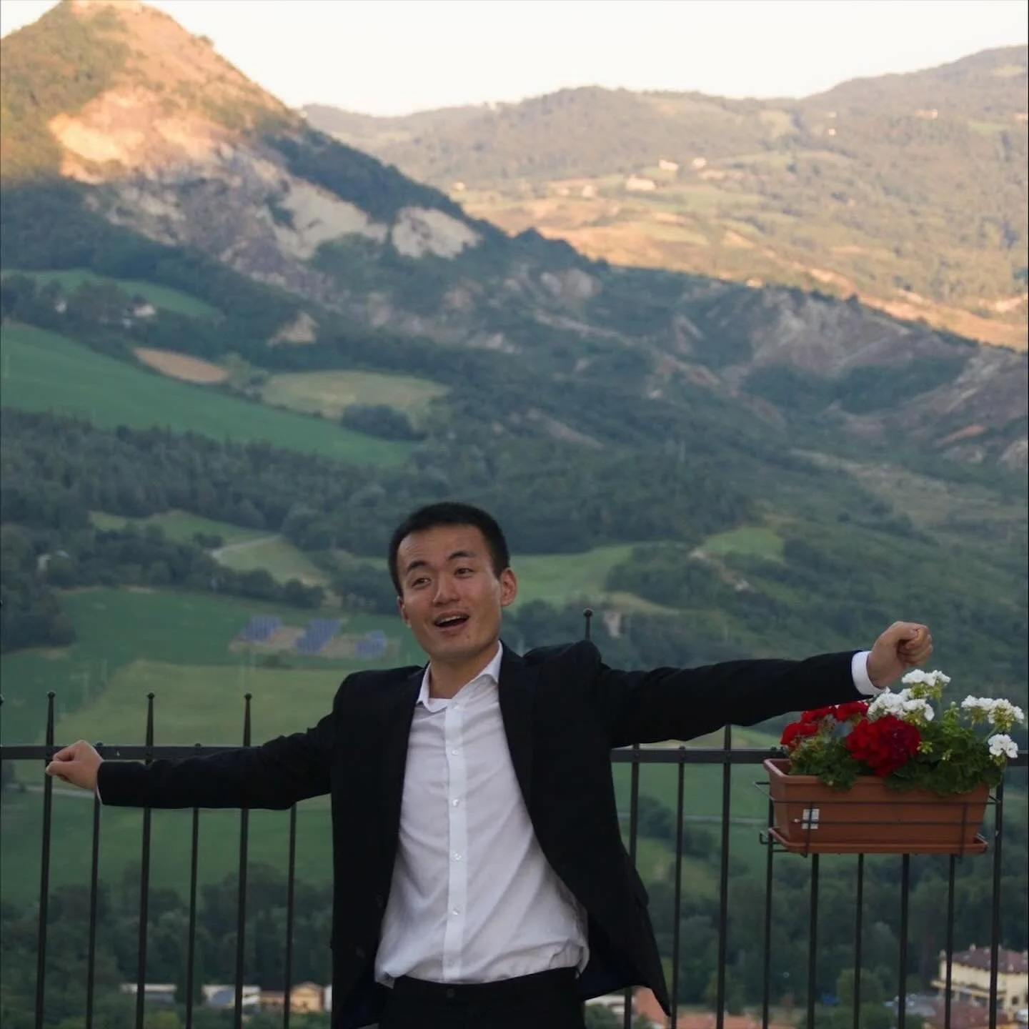 Explore France and Italy while honing your craft in the birthplace of opera&rsquo;s great masterpieces!&nbsp;

Discover the natural beauty of the 🇫🇷French countryside at CLA France. Savor serenity in a beautifully renovated 13th-century monastery a