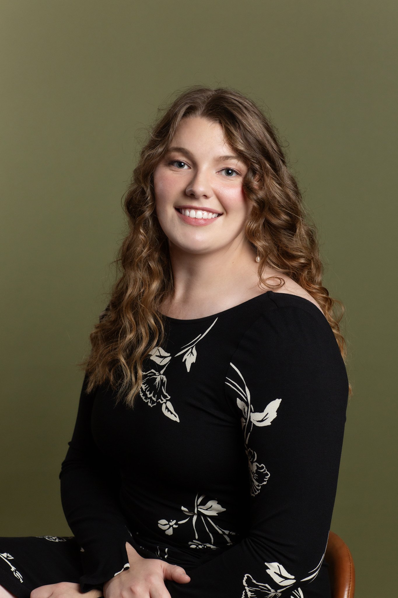 Emlin Munch - Mezzo-Soprano