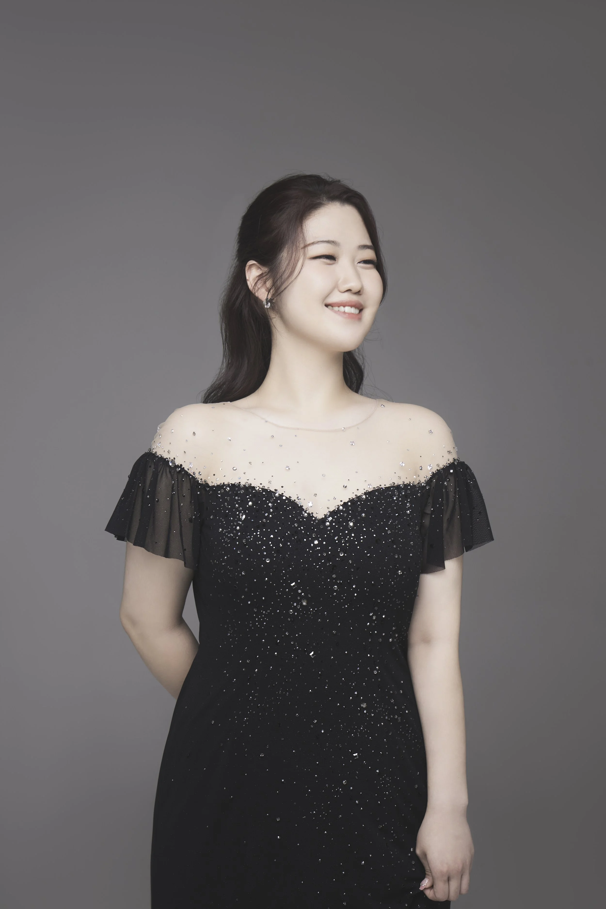 Miryoung Song - Soprano