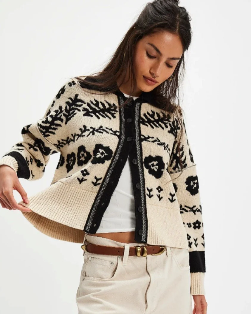 #RozSays THE BLACK FRIDAY WEEK SALE STARTS NOW with 25% OFF all clothings, shoes and bags through November 30th! #seeyouatcoco #cocoanexperience #206bellevueavenue #uppermontclairnj #montclairnj #peacw #love #fashion - https://mailchi.mp/4f09b922d47f