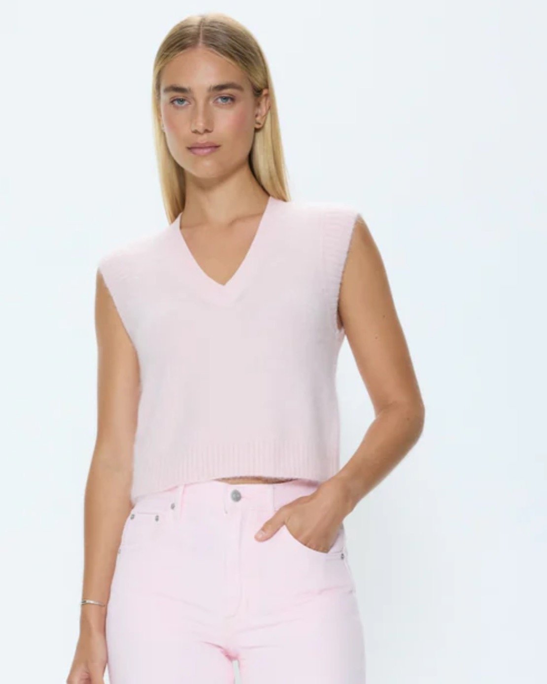 #RozSays the Maxine Sweater Vest from @pistoladenim - in the softest alpaca-blend BLUSH yarn - modernizes the classic sweater vest with a boxy but elevated fit. Now at the shop! #seeyouatcoco #cocoanexperience #206bellevueavenue #uppermontclairnj mon