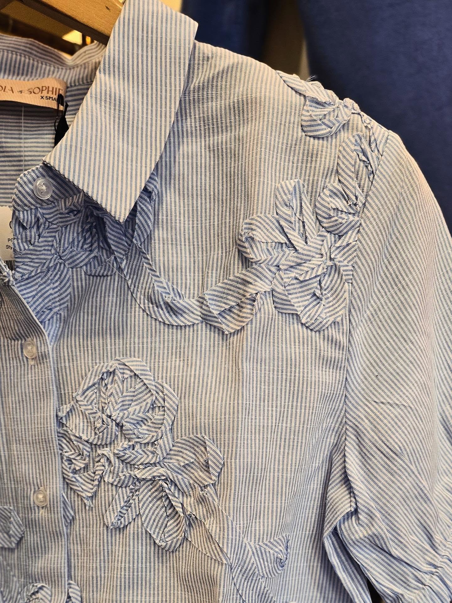 #RozSays Lola + Sophie alway bring the detail to their designs every time. So crisp + springy! 

Co Co an experience now open Sundays, 12-4!

#seeyouatcoco #cocoanexperience #206bellevueavenue #uppermontclairnj montclairnj peace love fashion