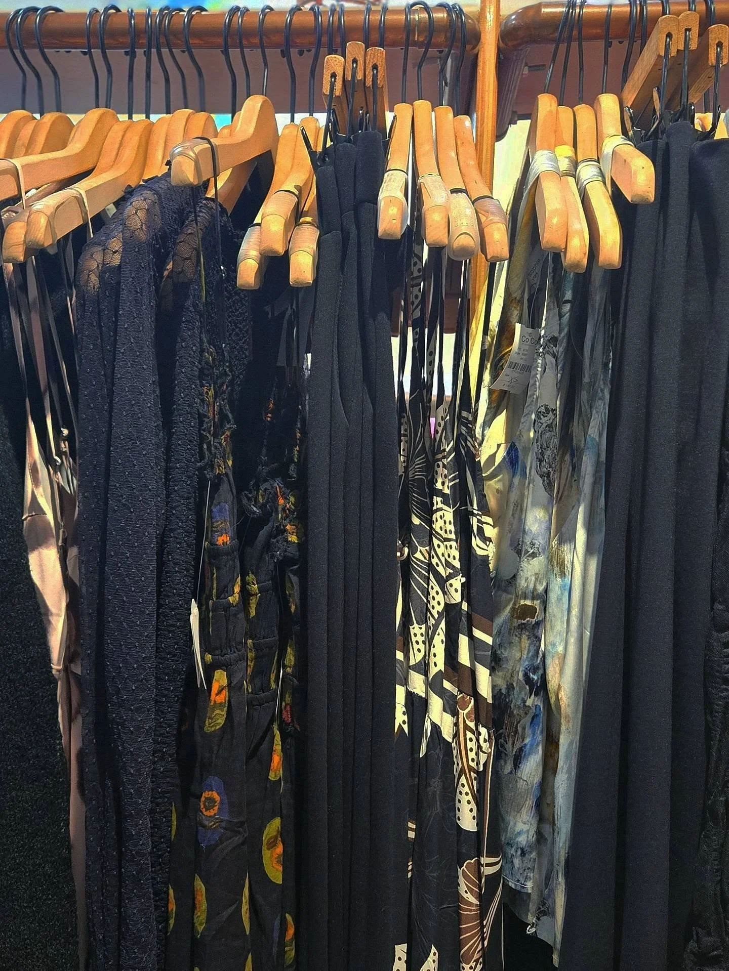 #RozSays SPRING ARRIVALS + SUNDAYS = ❤️ 

#seeyouatcoco #cocoanexperience #206bellevueavenue #uppermontclairnj montclairnj peace love fashion