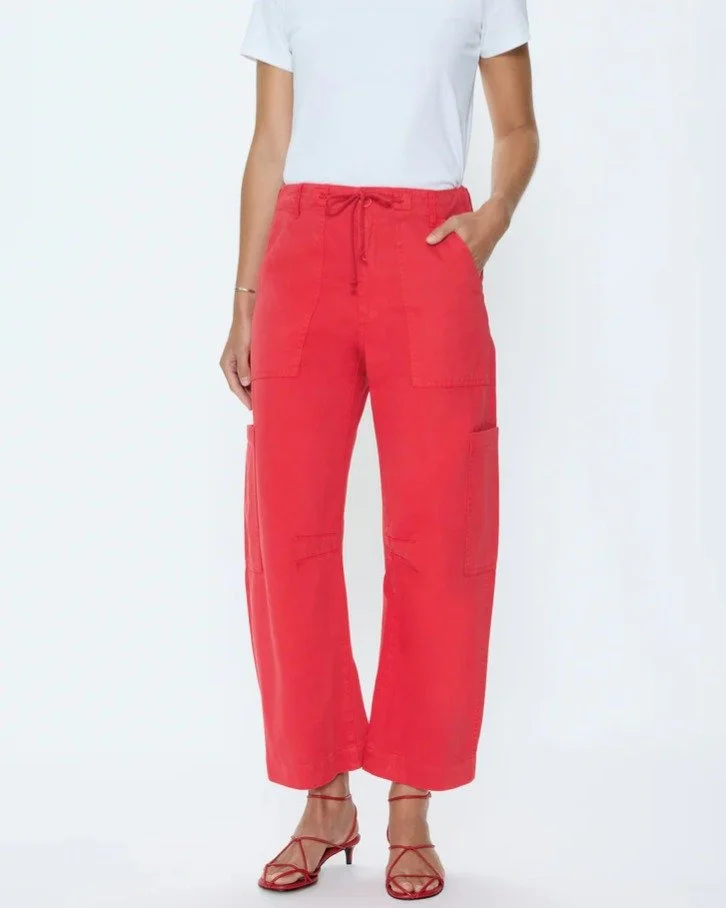 #RozSays RED PANTS READY TO CELEBRATE 250 YEARS! 🇺🇸

Co Co will be OPEN until 5pm TODAY July 3rd and will be CLOSED for the 4th of July! 🇺🇸

#seeyouatcoco #cocoanexperience #206bellevueavenue #peace #love #fashion #4thofjuly