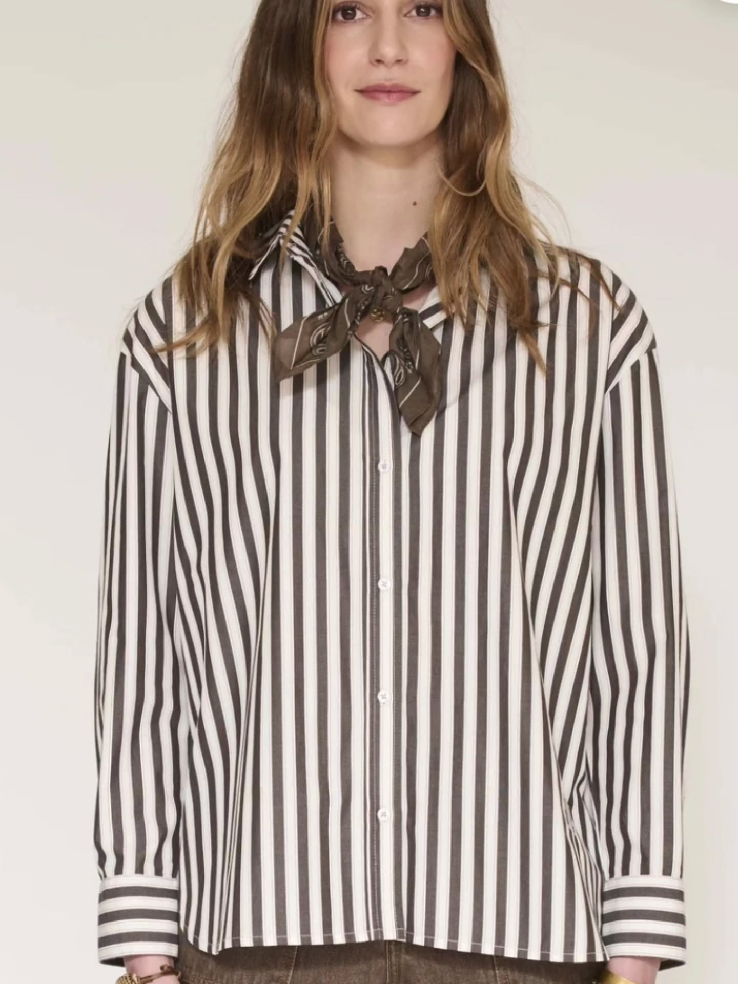 #RozSays we couldn't go without including a basic stripe shirt in your Fall Wardrobe! This one from @mktstudio has just the perfect lines 👌 😆 
Get it?

#seeyouatcoco #cocoanexperience #206bellevueavenue #uppermontclairnj montclairnj peace love fash