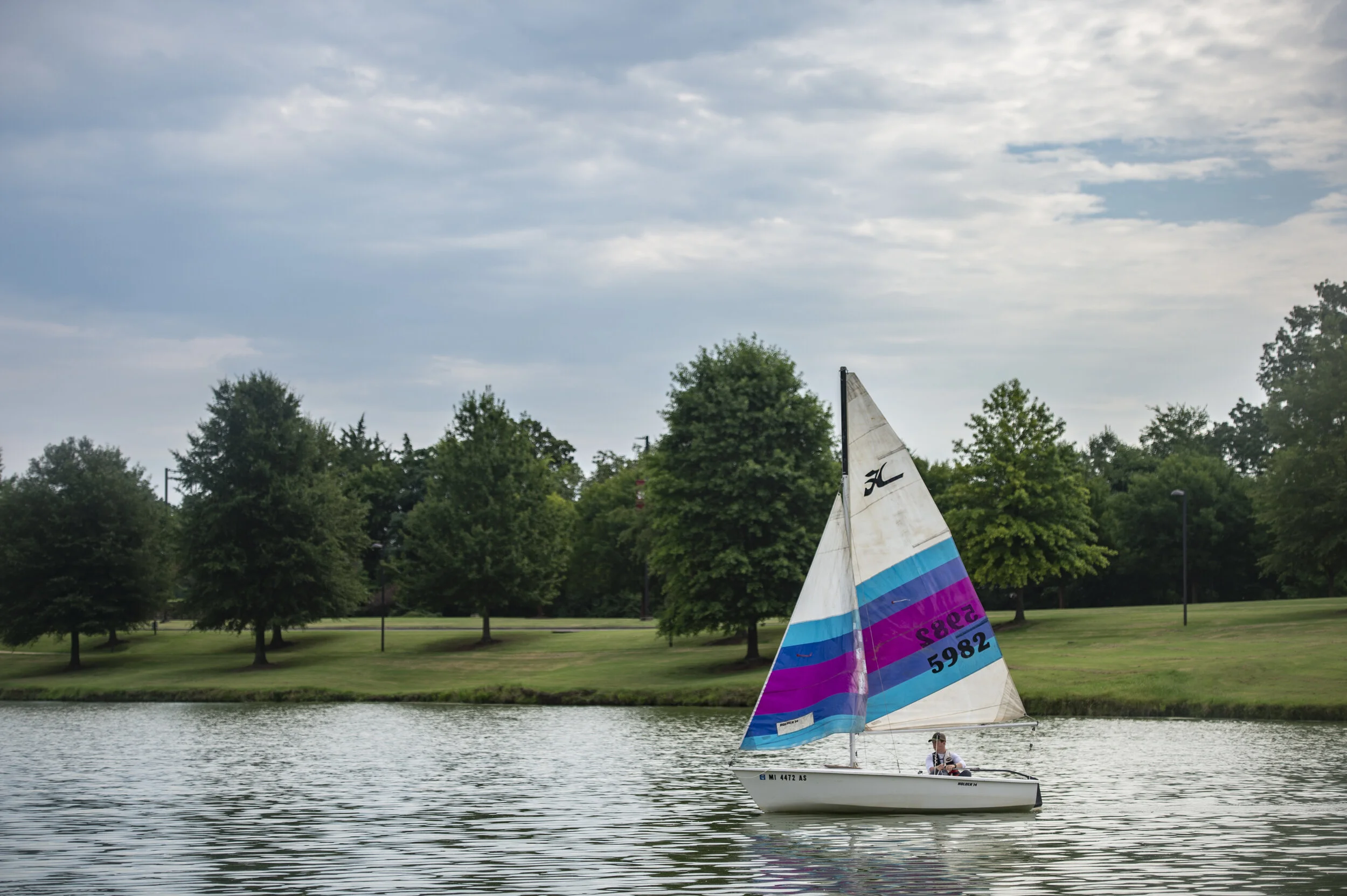 Chadwick_Lake_Sailboat_20190814_4LK9576.jpg