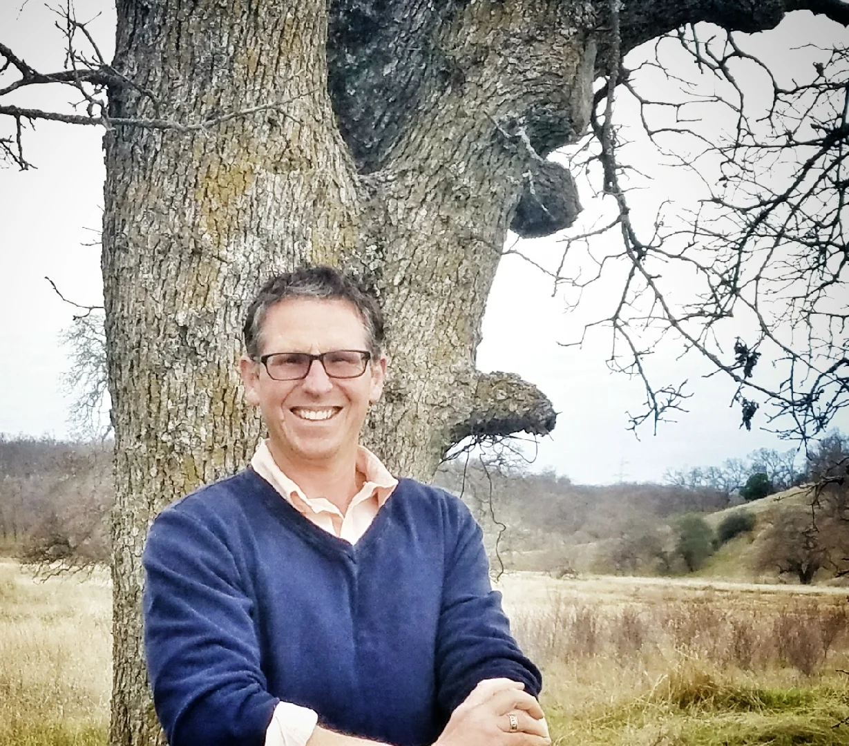Daniel Link Photo.jpg