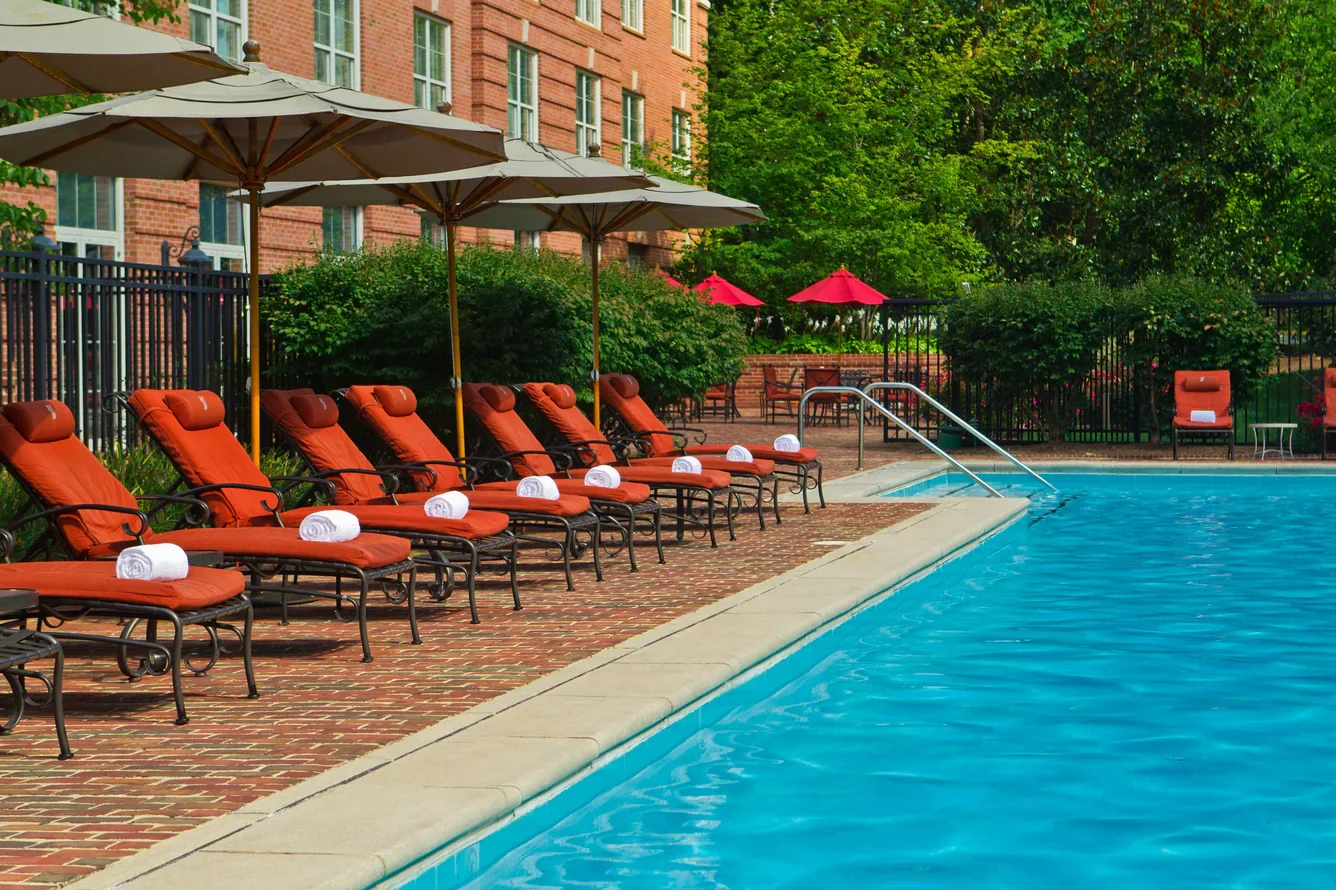 iadwf-pool-0055-hor-clsc.jpg.webp
