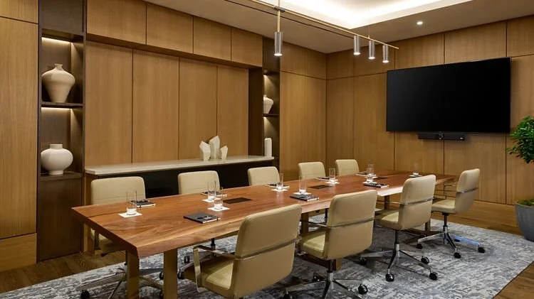 jw-wasrj-boardroom-42540_Wide-Hor.jpeg