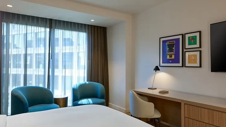 jw-wasrj-room-desk-17400_Wide-Hor.jpeg