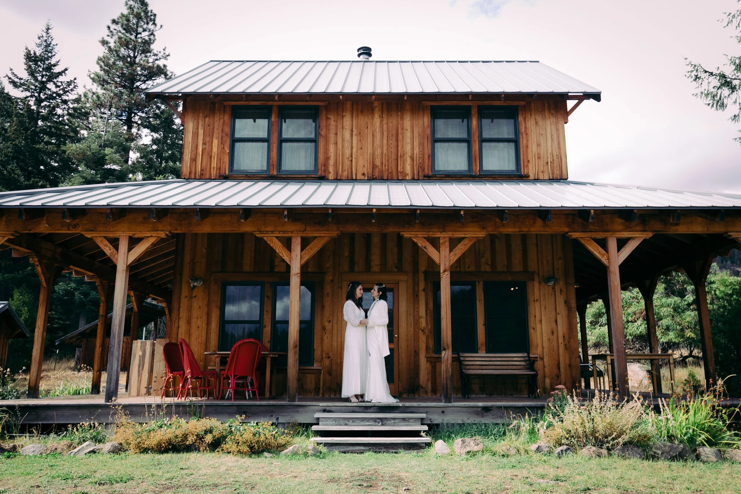Alexa & Allie's Wedding | Willow-Witt Ranch, Ashland